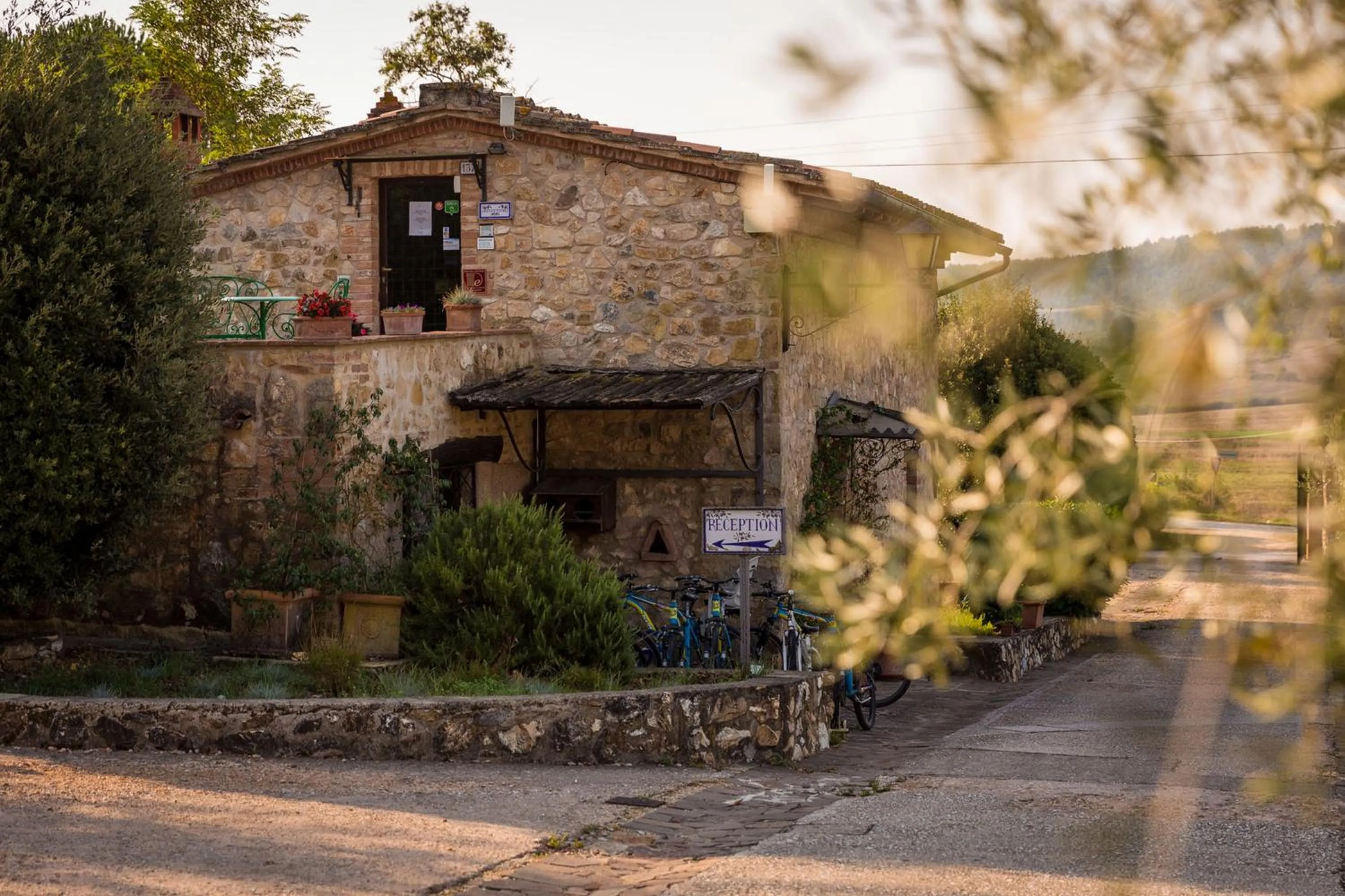 Lobby or reception in Borgo Il Poggiaccio Residenza Turistico Alberghiera