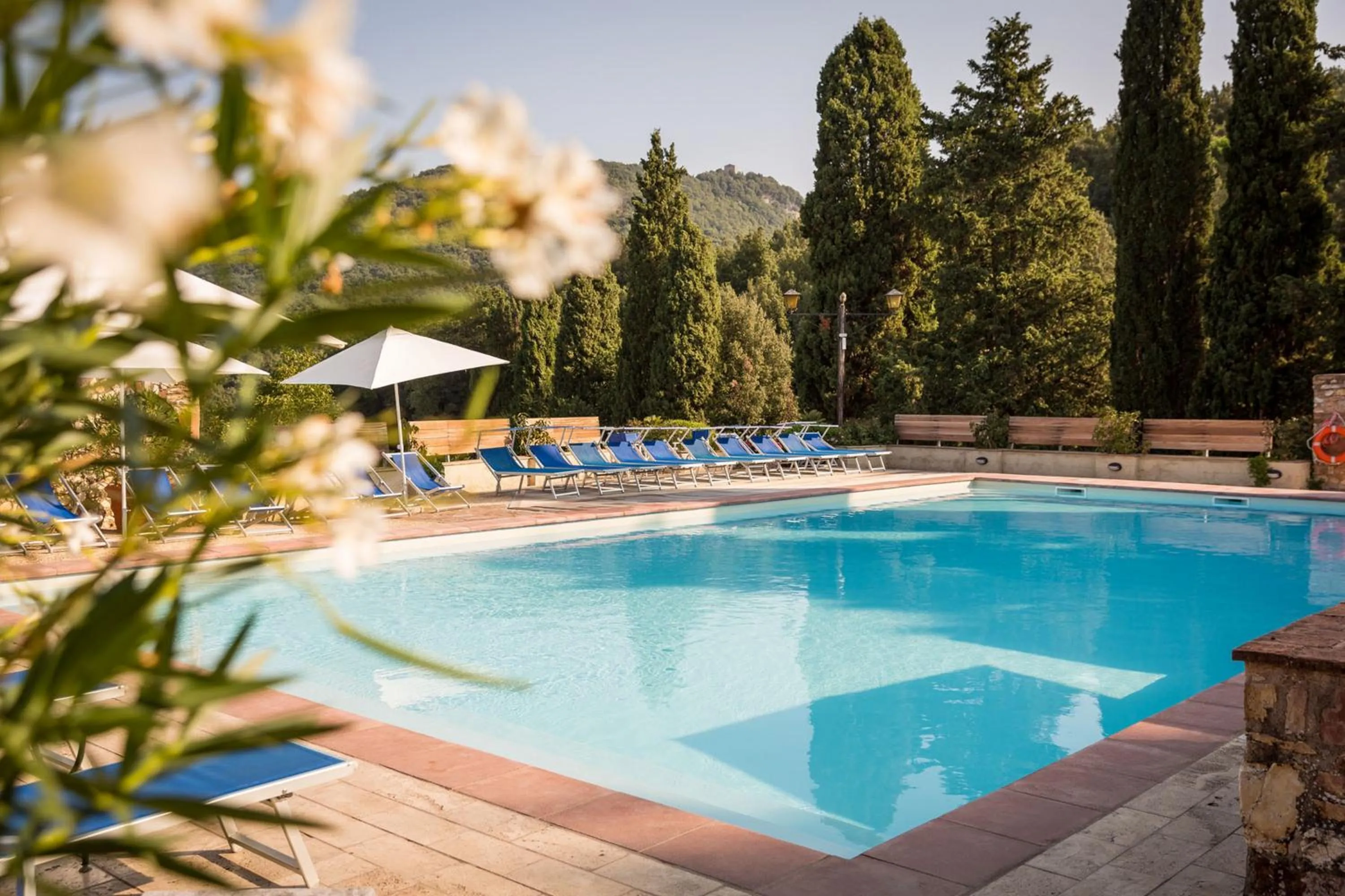 Swimming pool in Borgo Il Poggiaccio Residenza Turistico Alberghiera