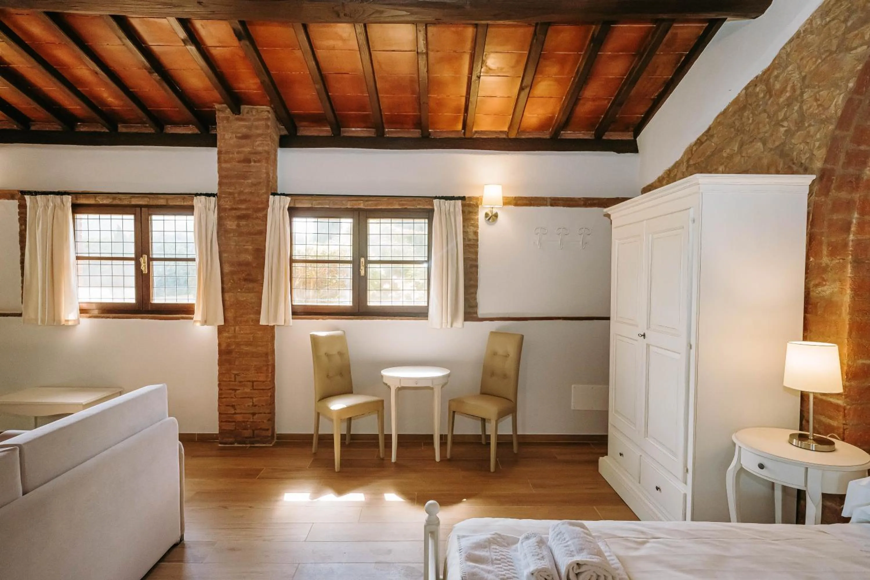 Photo of the whole room, Bed in Borgo Il Poggiaccio Residenza Turistico Alberghiera