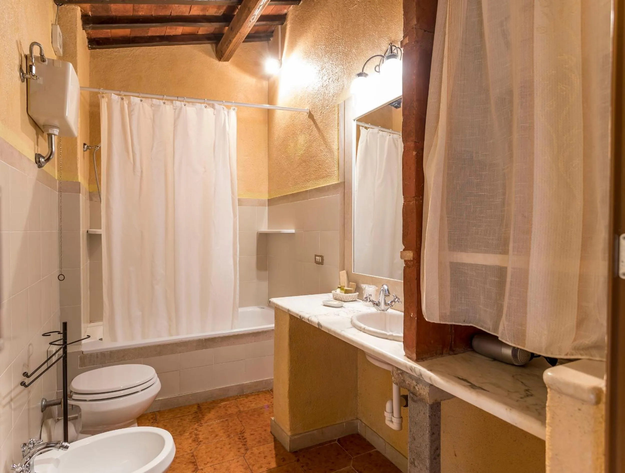 Bathroom in Borgo Il Poggiaccio Residenza Turistico Alberghiera