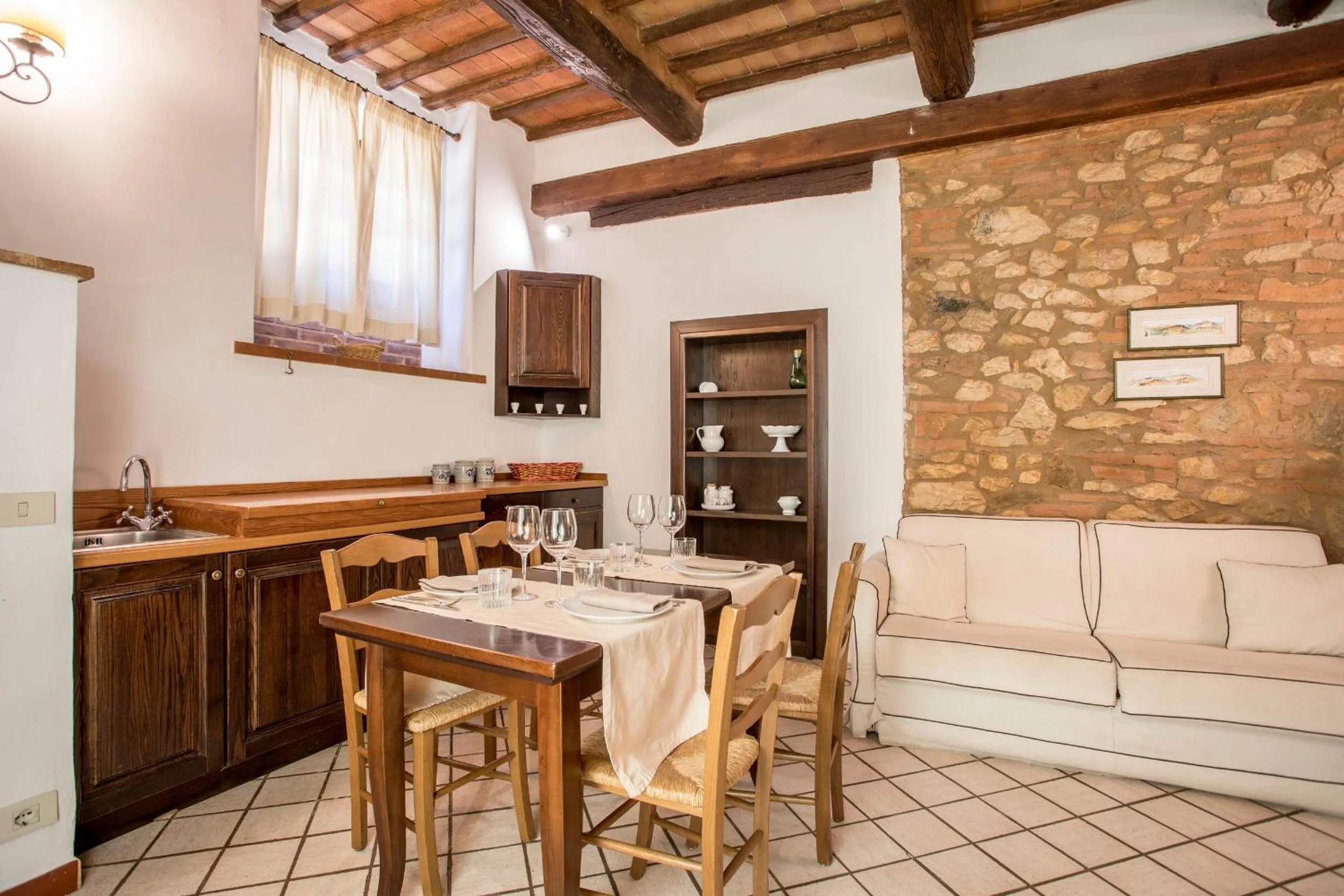 Kitchen or kitchenette in Borgo Il Poggiaccio Residenza Turistico Alberghiera