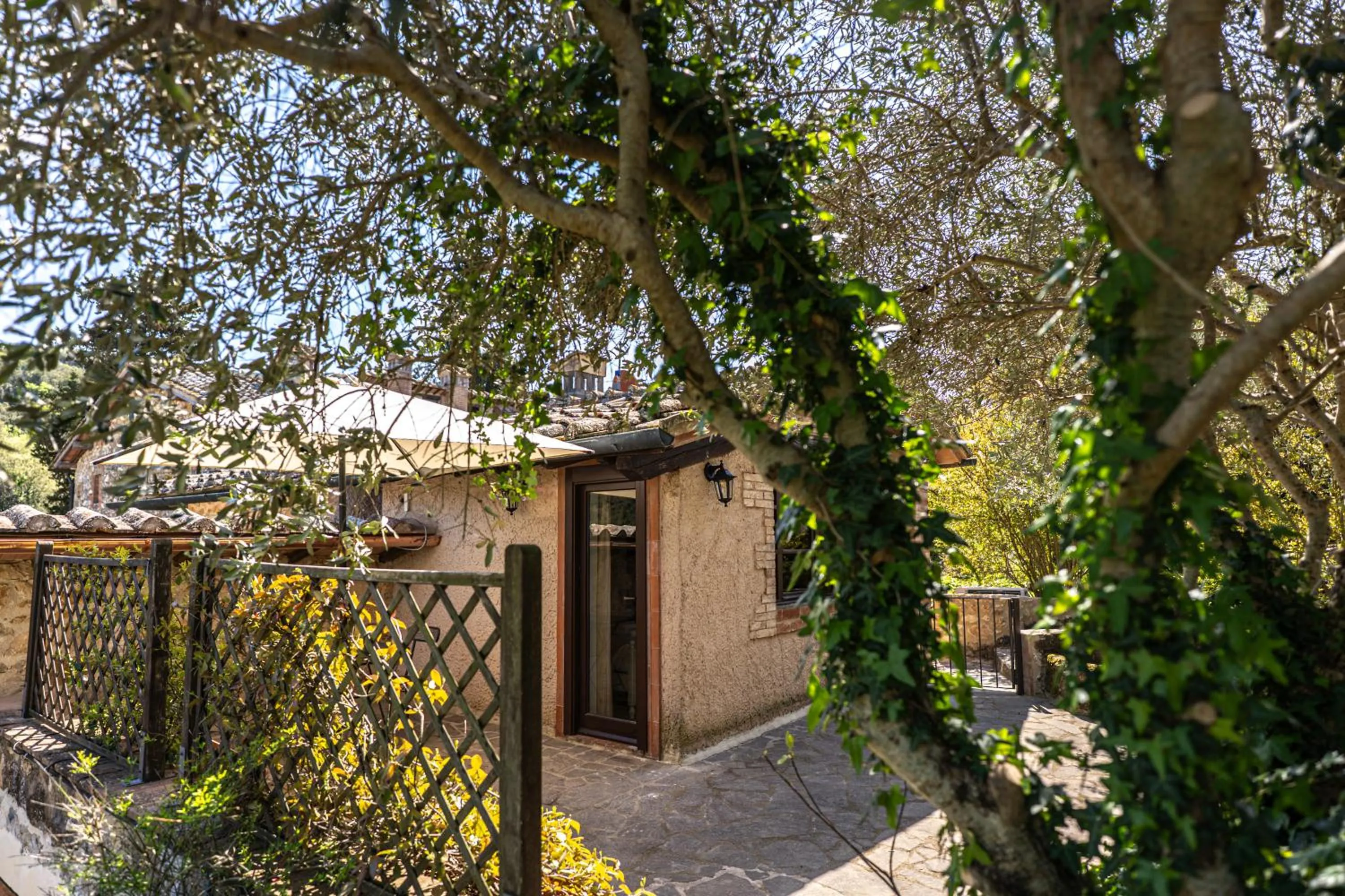 Garden in Borgo Il Poggiaccio Residenza Turistico Alberghiera