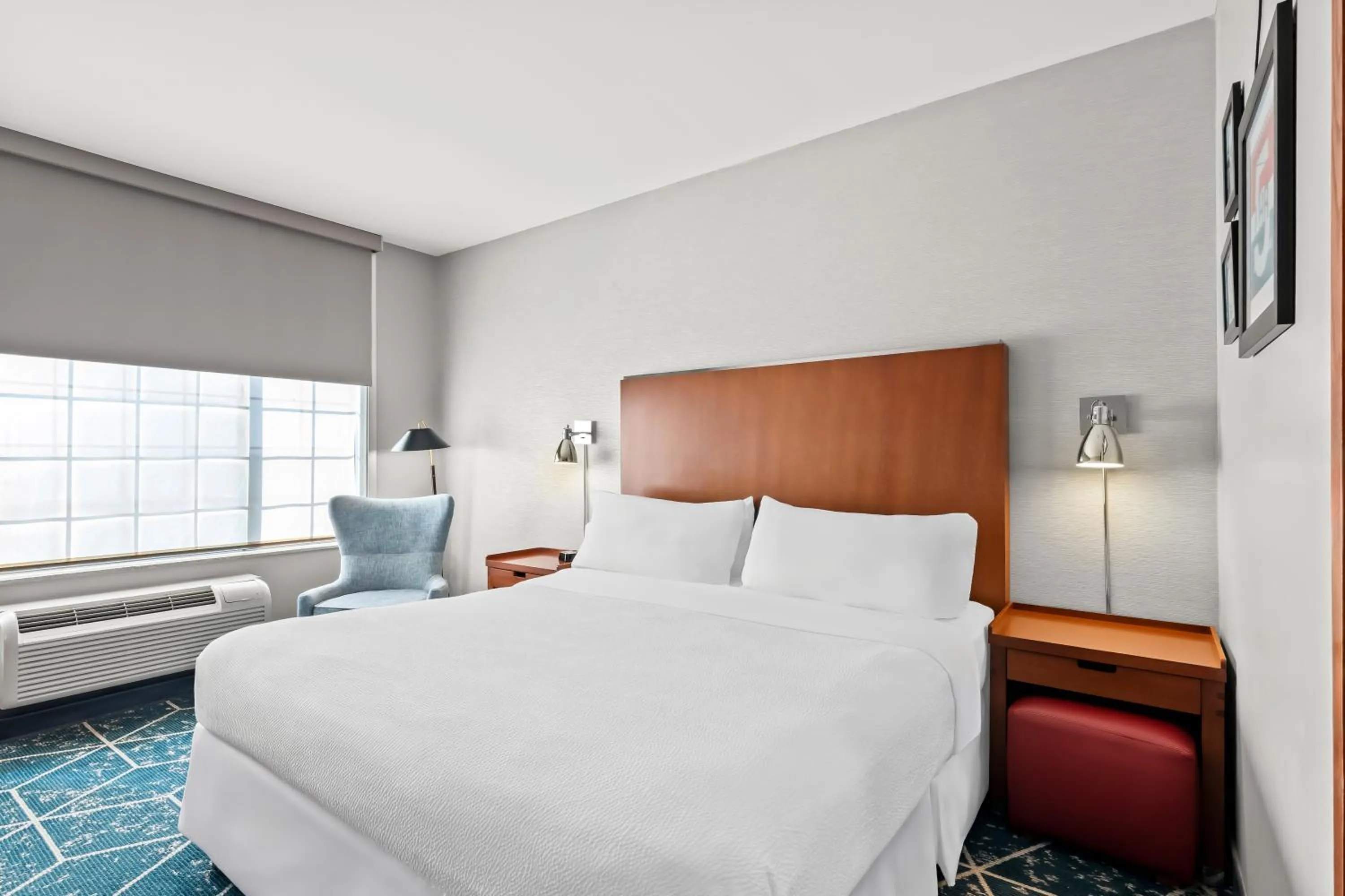 Bed in Four Points by Sheraton Oklahoma City Quail Springs