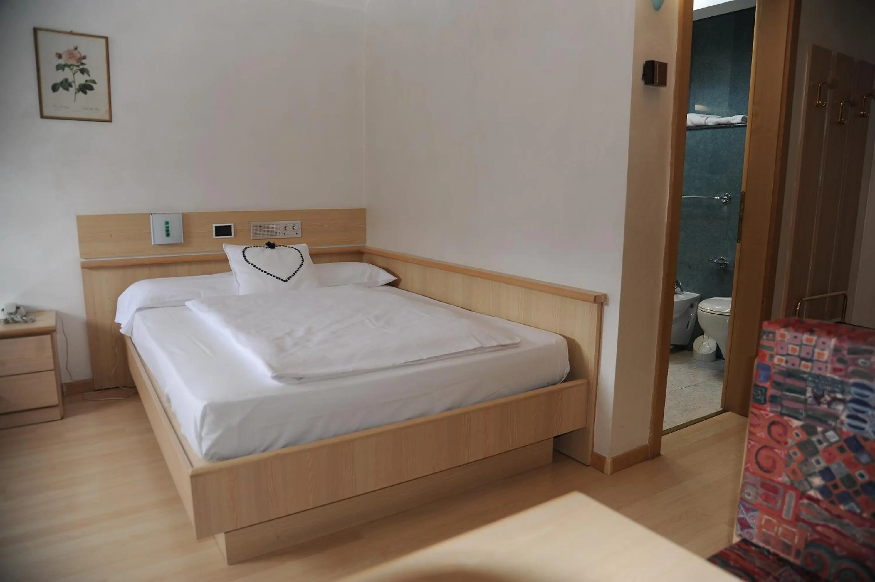 Bedroom, Bed in Hotel Sole Family Hotel