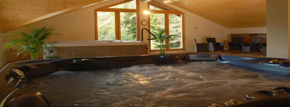 Hot Tub in Hotel Sole Family Hotel