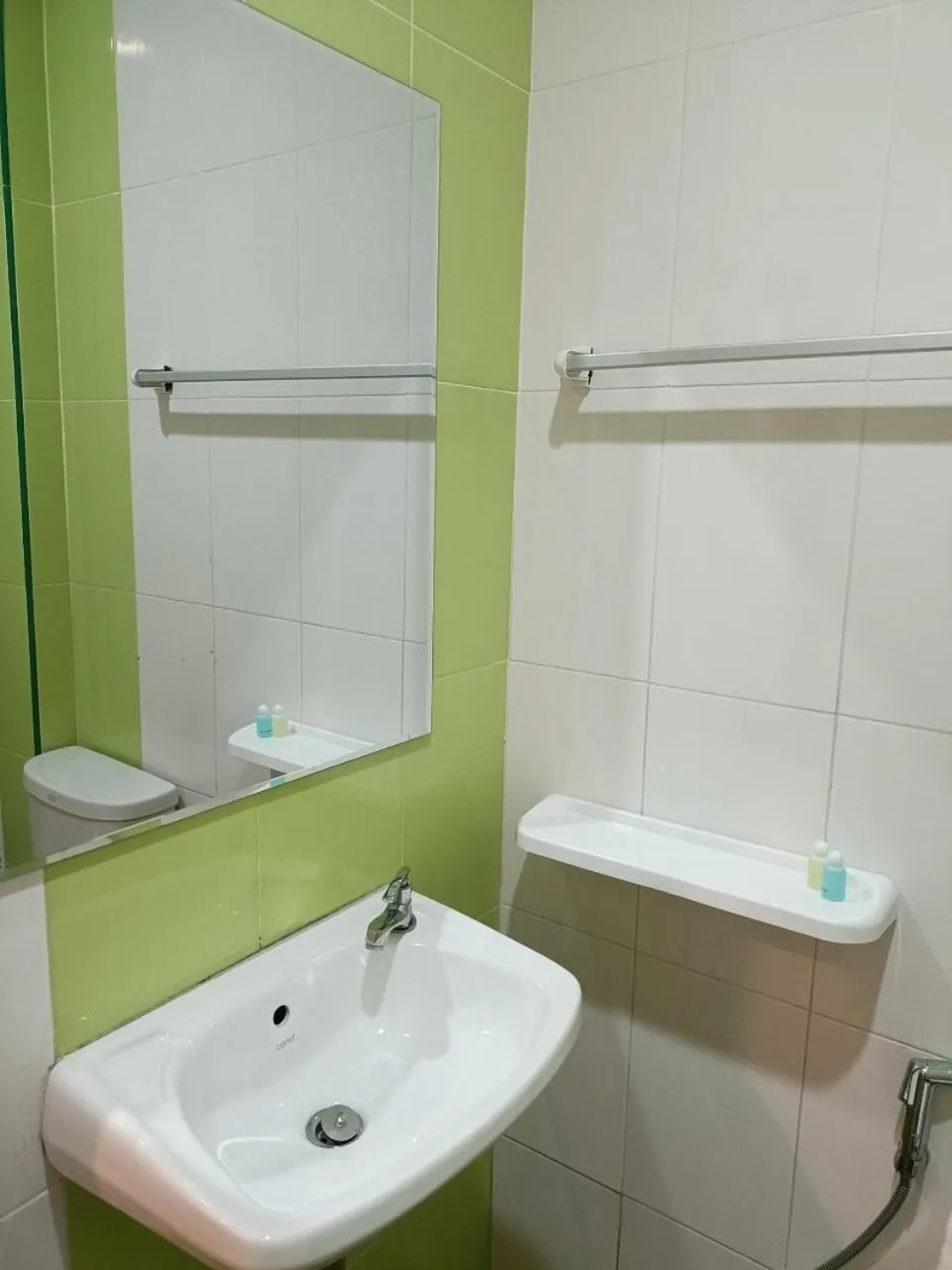 Bathroom in โรงแรมแอมไอม่อน - Am Amoonds Hotel