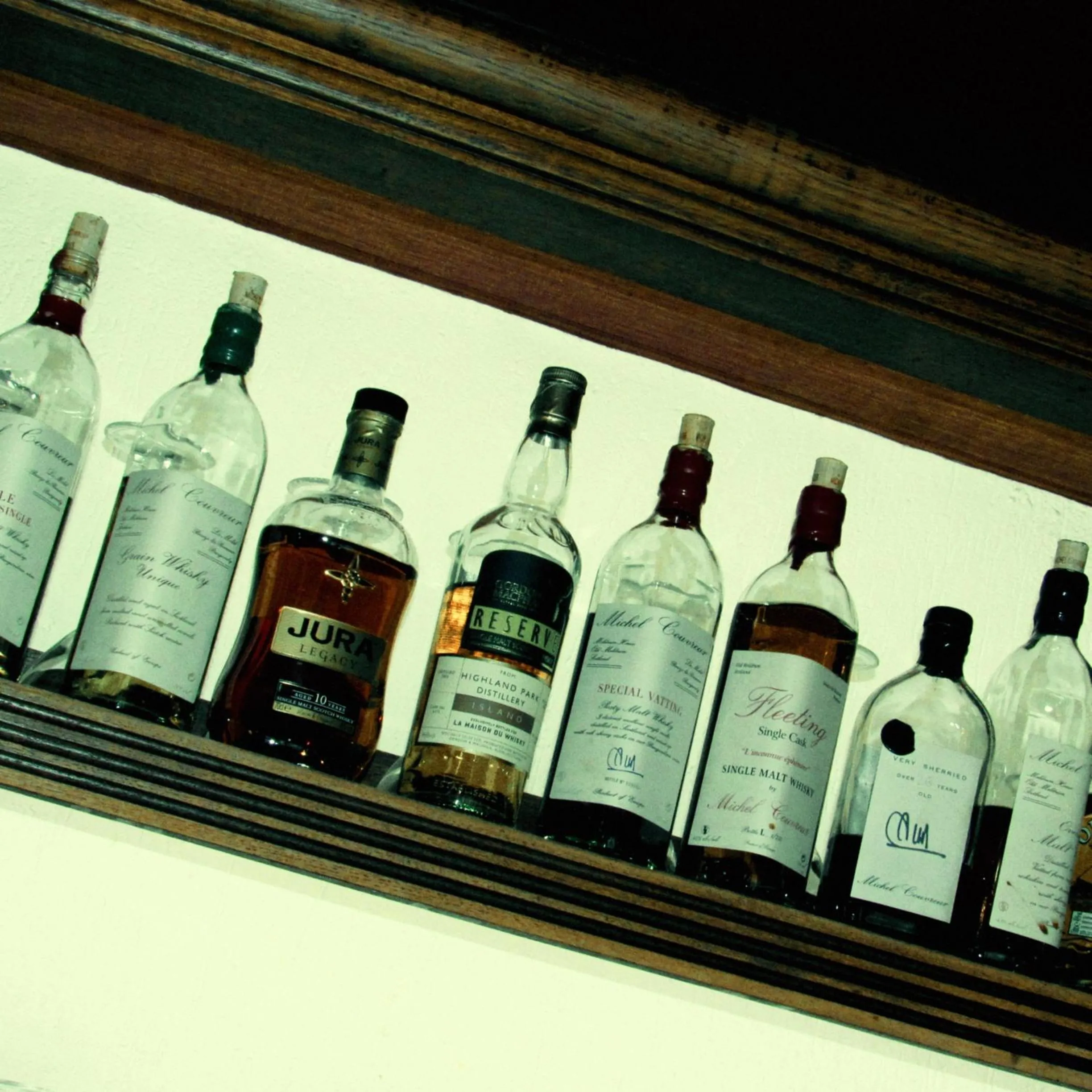 Lounge or bar in Hotel Restaurant de la Marne