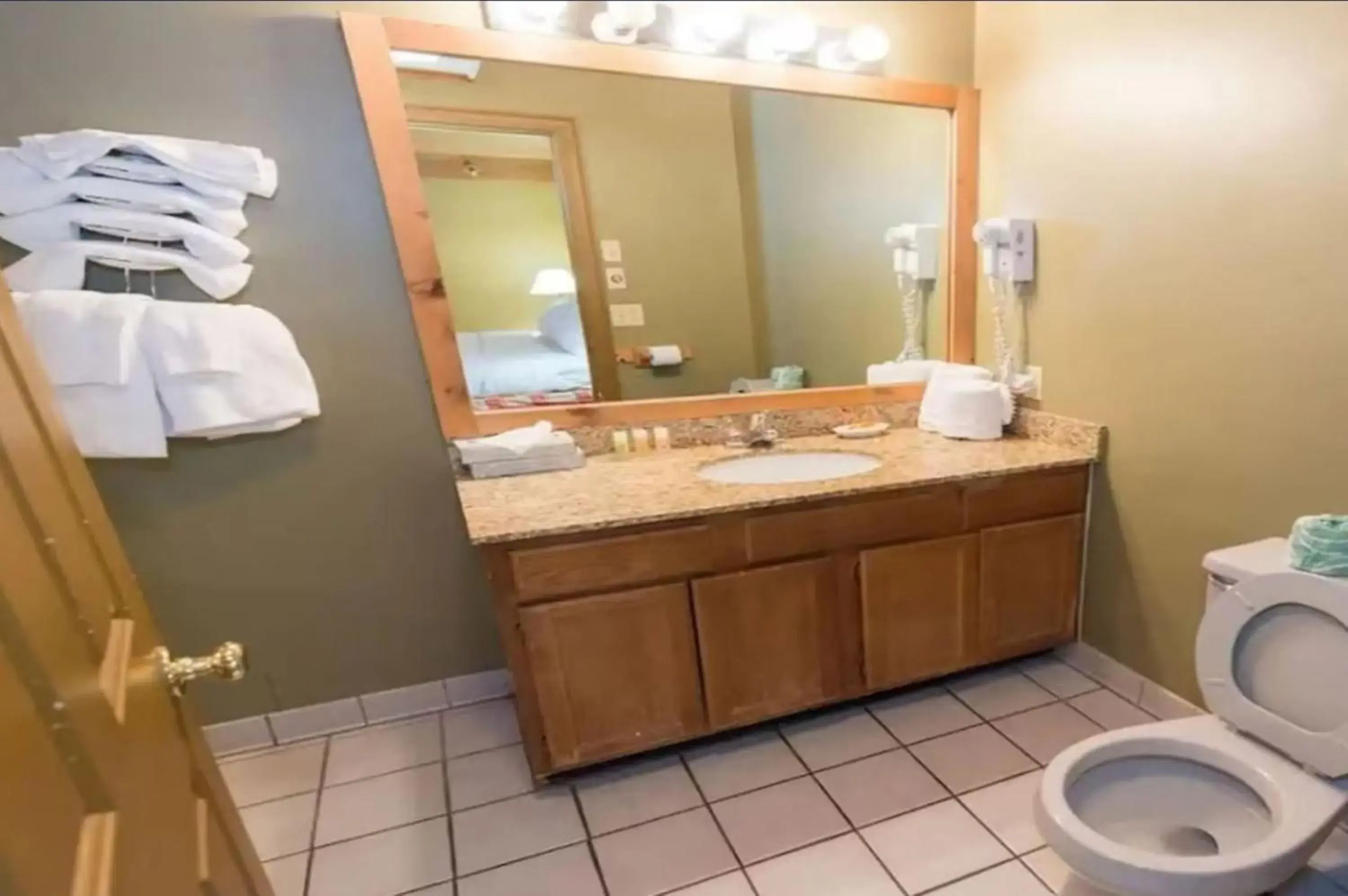 Standard Loft in Timbers Lodge Standard Loft in Timbers Lodge