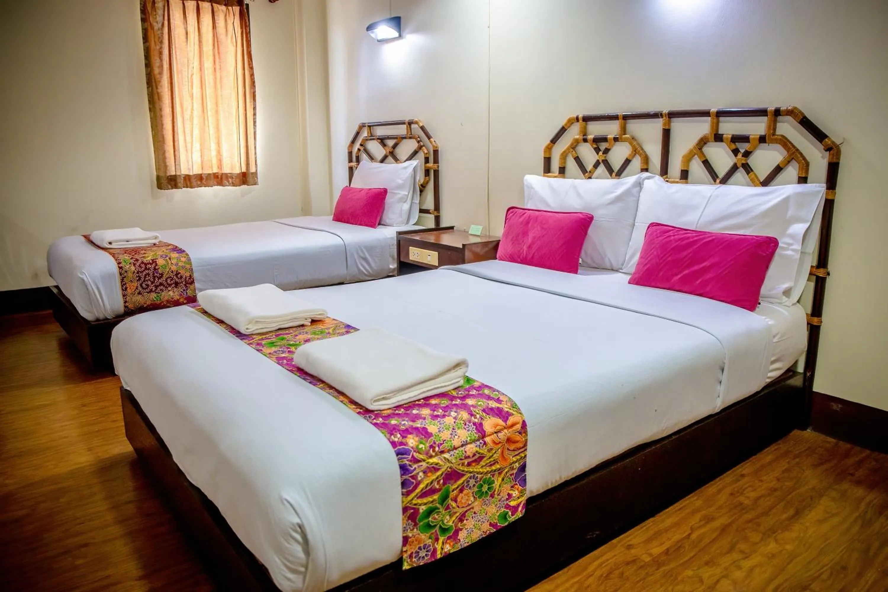 Bed in Lukmuang 2 Hotel