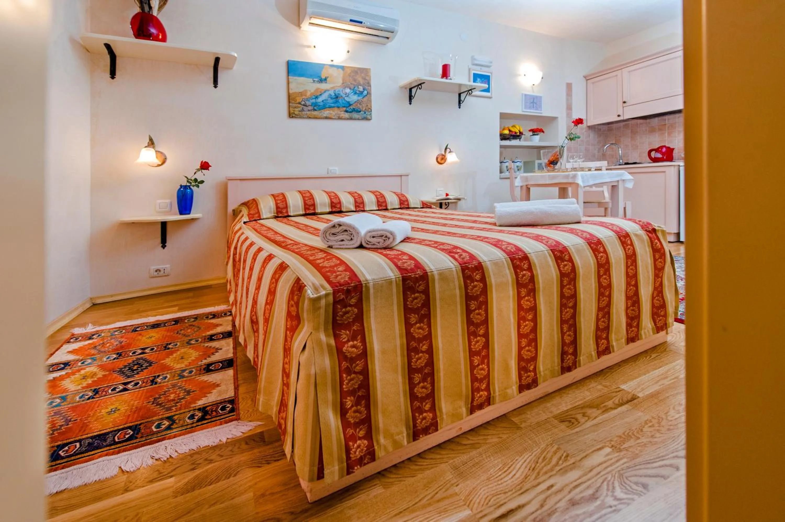 Bed in Residence LA CARERA Centro Storico