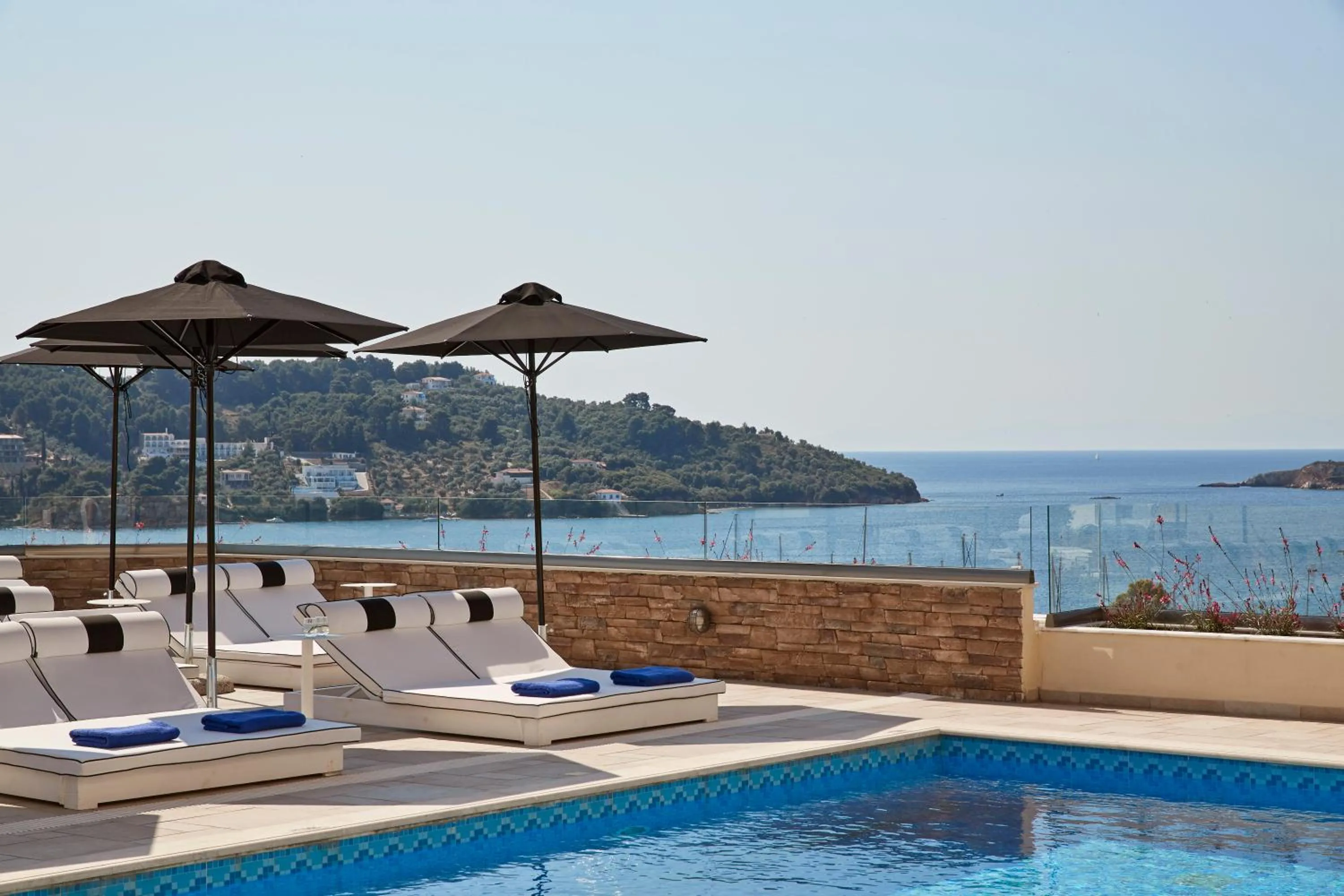 Swimming pool in Skiathos Living