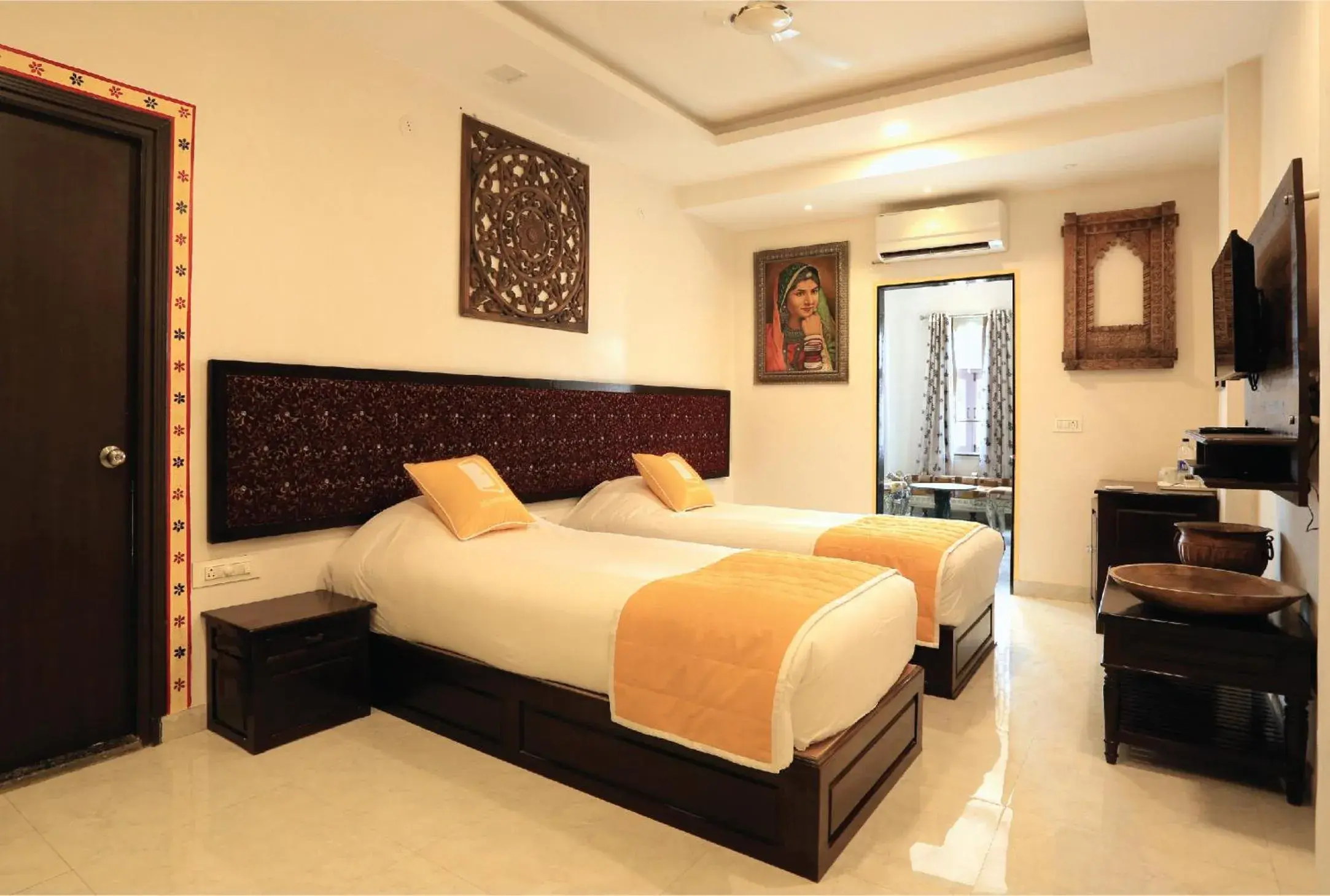 Bed in Bloom Boutique l Lake Pichola Bed in Bloom Boutique l Lake Pichola