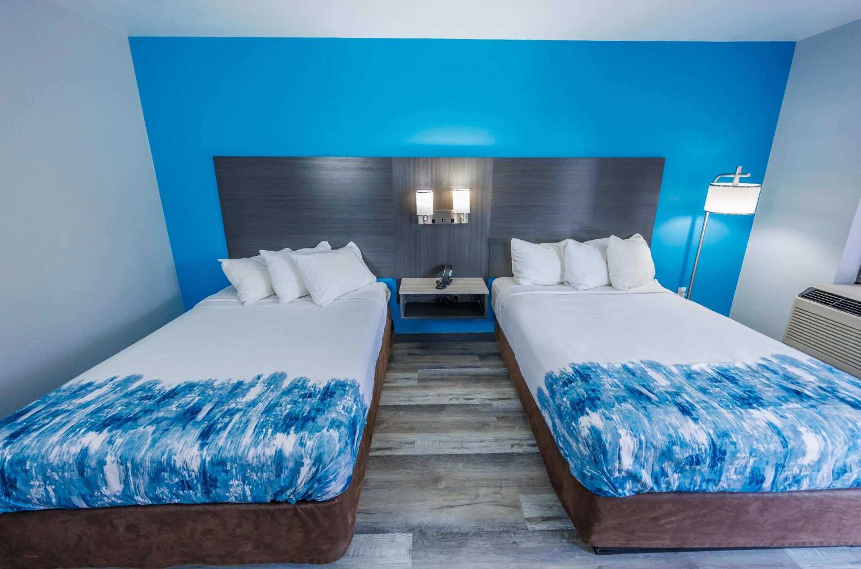 Bed in Baymont by Wyndham Branson Thousand Hills