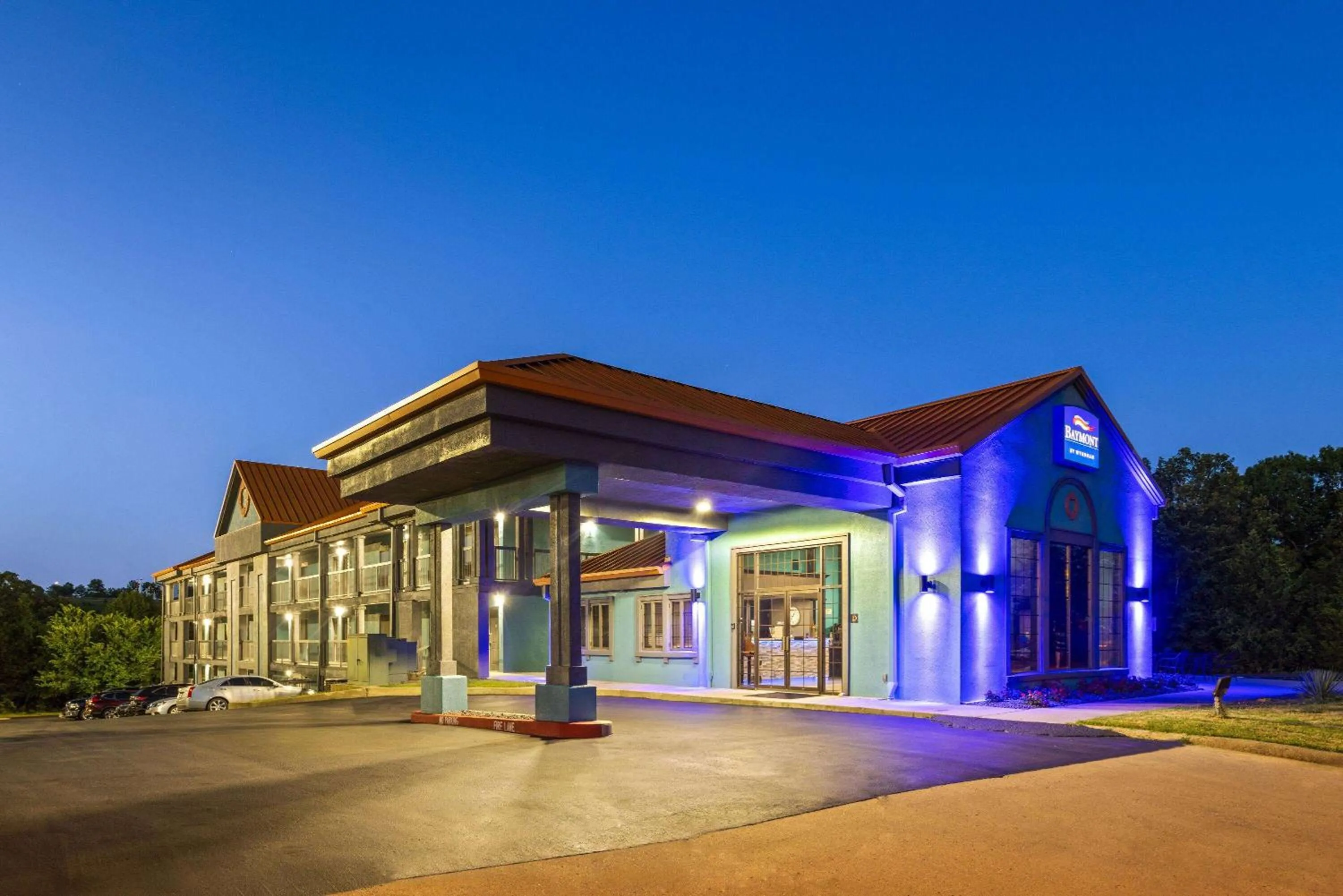 Property building in Baymont by Wyndham Branson Thousand Hills