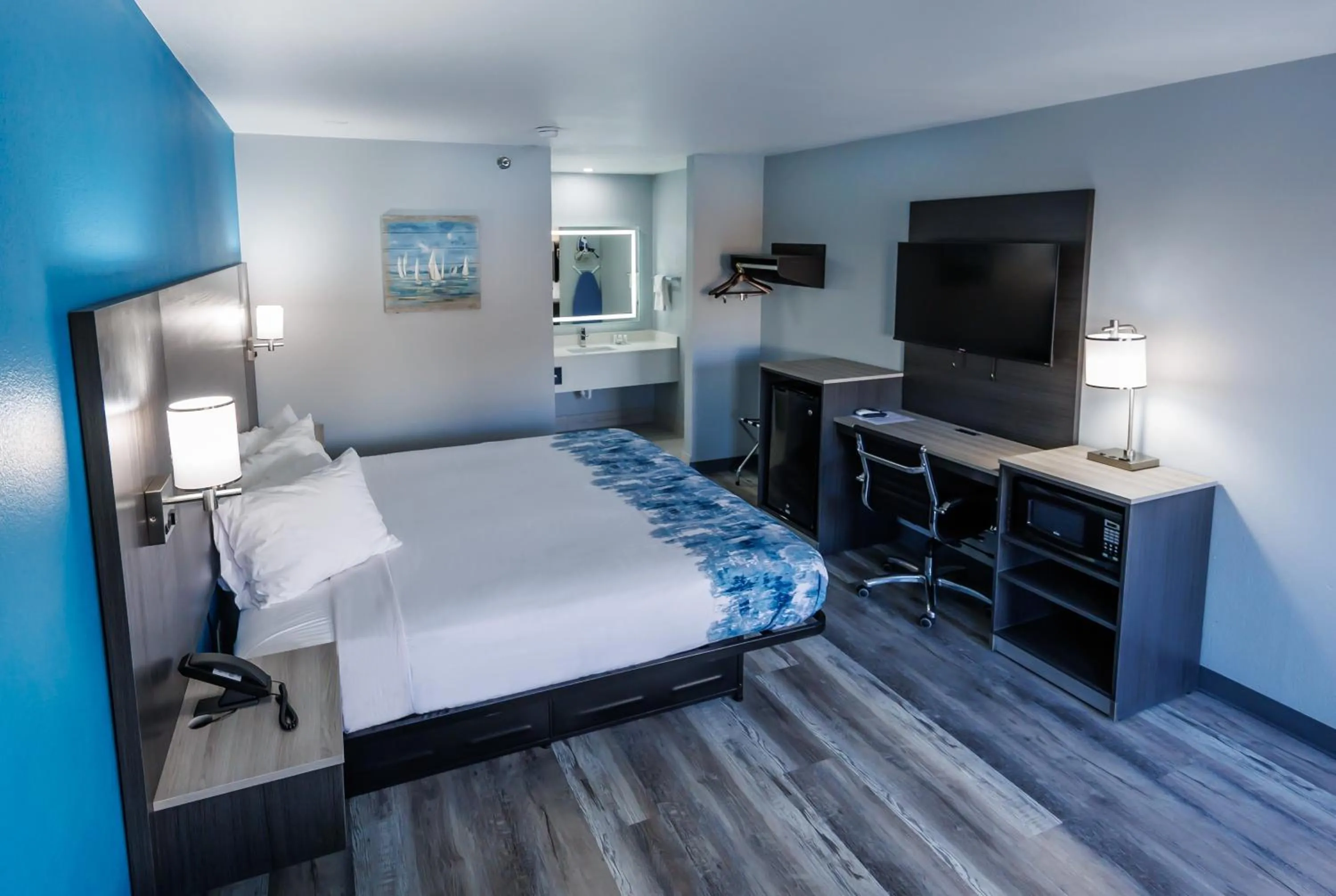 Bed in Baymont by Wyndham Branson Thousand Hills