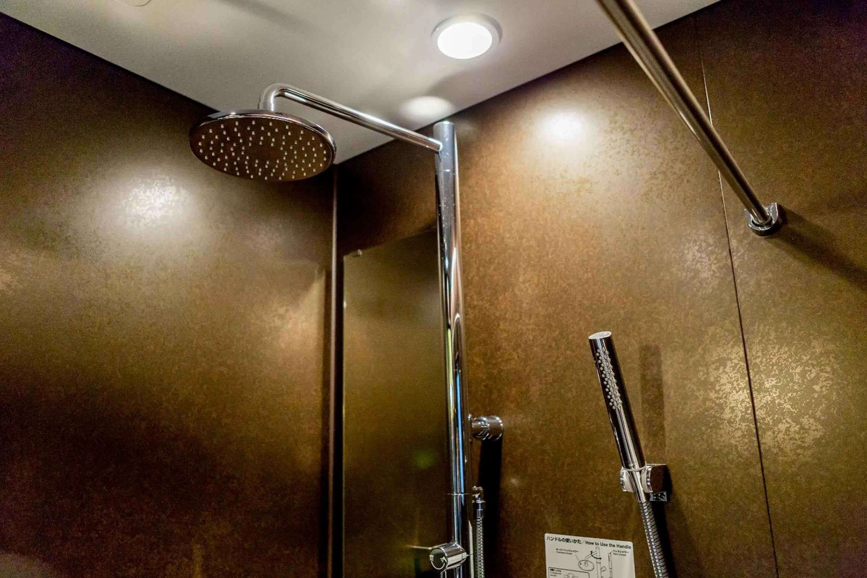 Shower in RESI STAY Yasaka-an