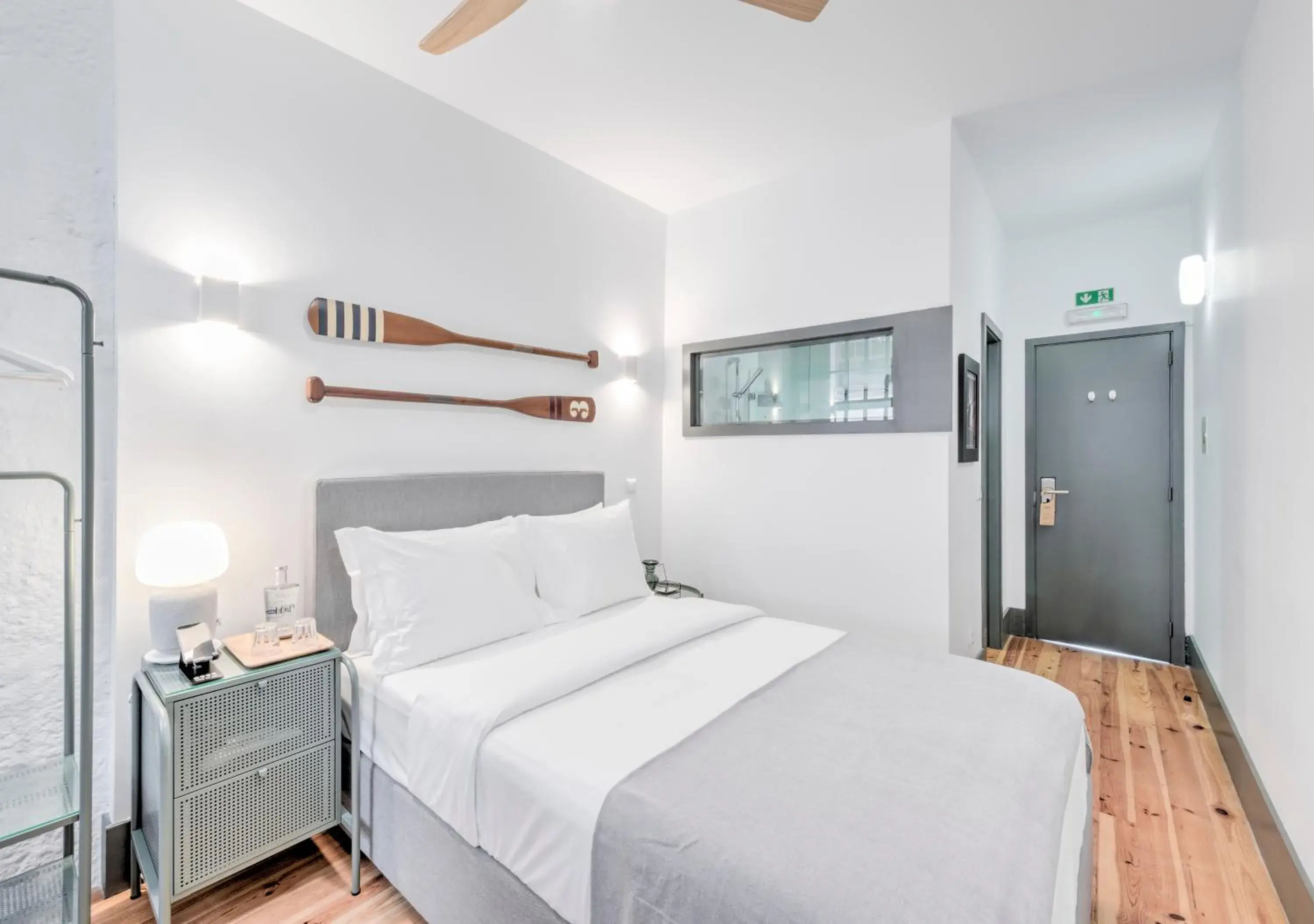 Standard Suite with Street View in Oporto Street Fonte Taurina - Riverfront Suites Standard Suite with Street View in Oporto Street Fonte Taurina - Riverfront Suites
