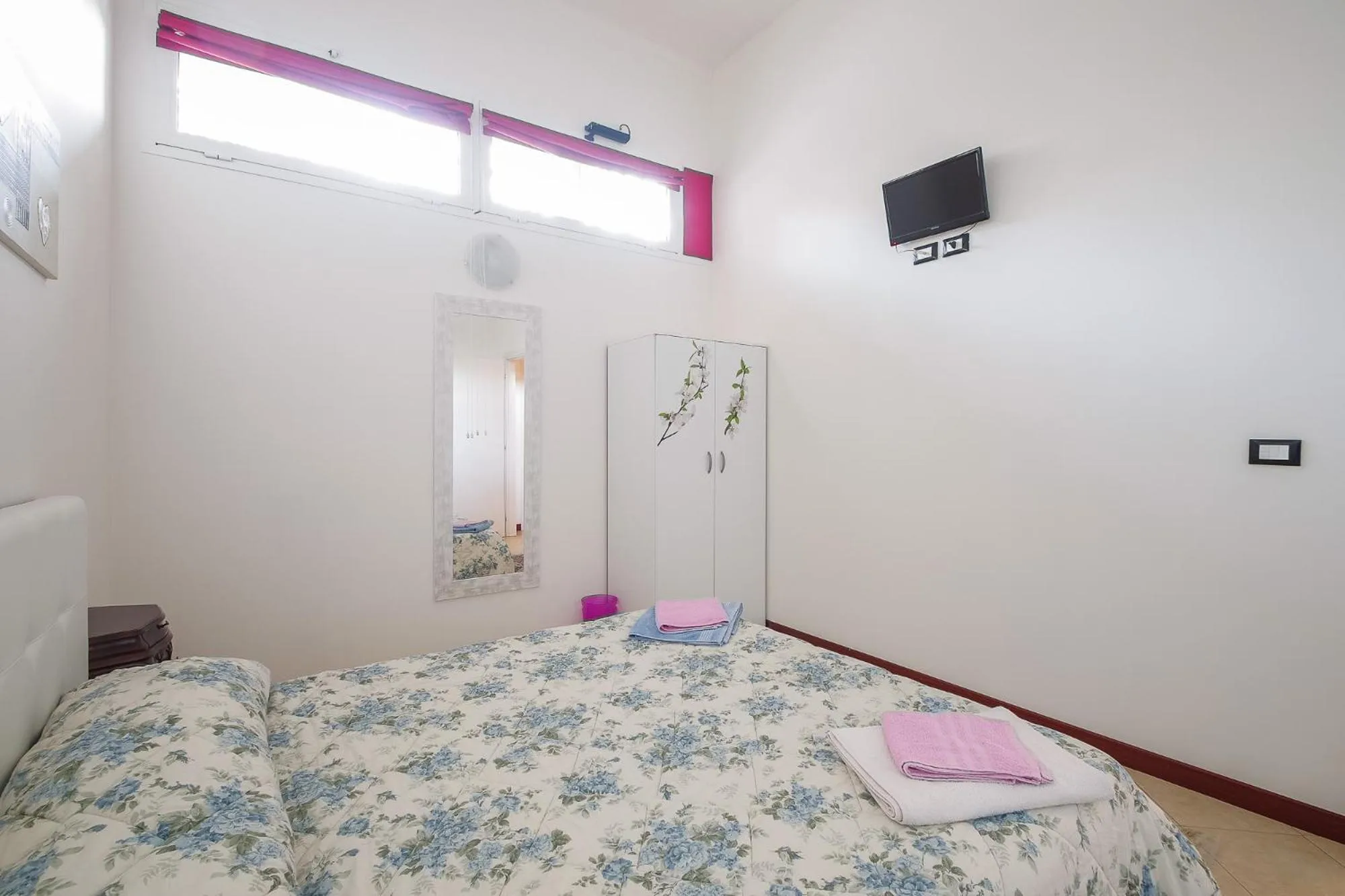 Bed in Bologna Città Turrita Rooms