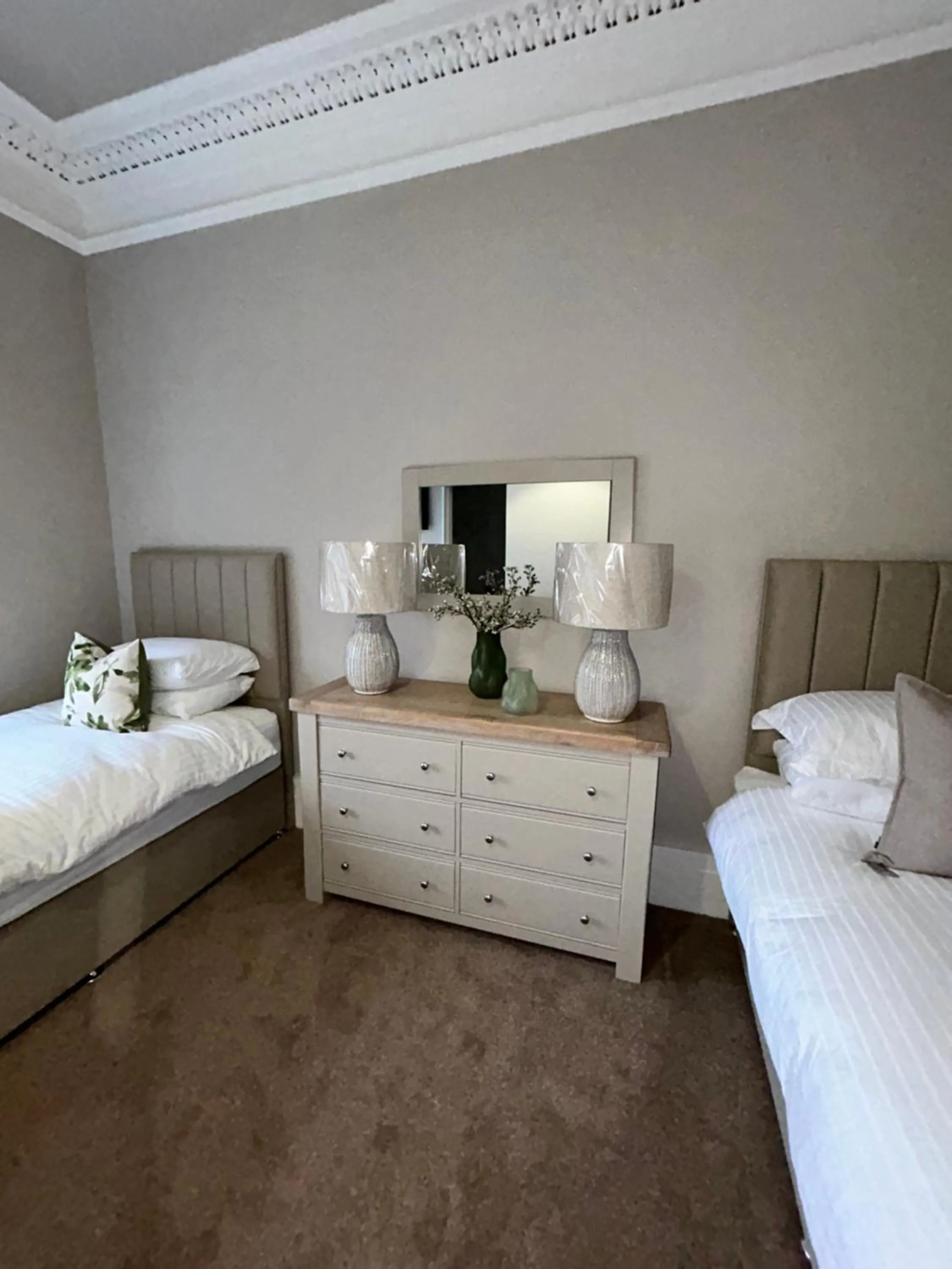 Bed in Crookston Hotel