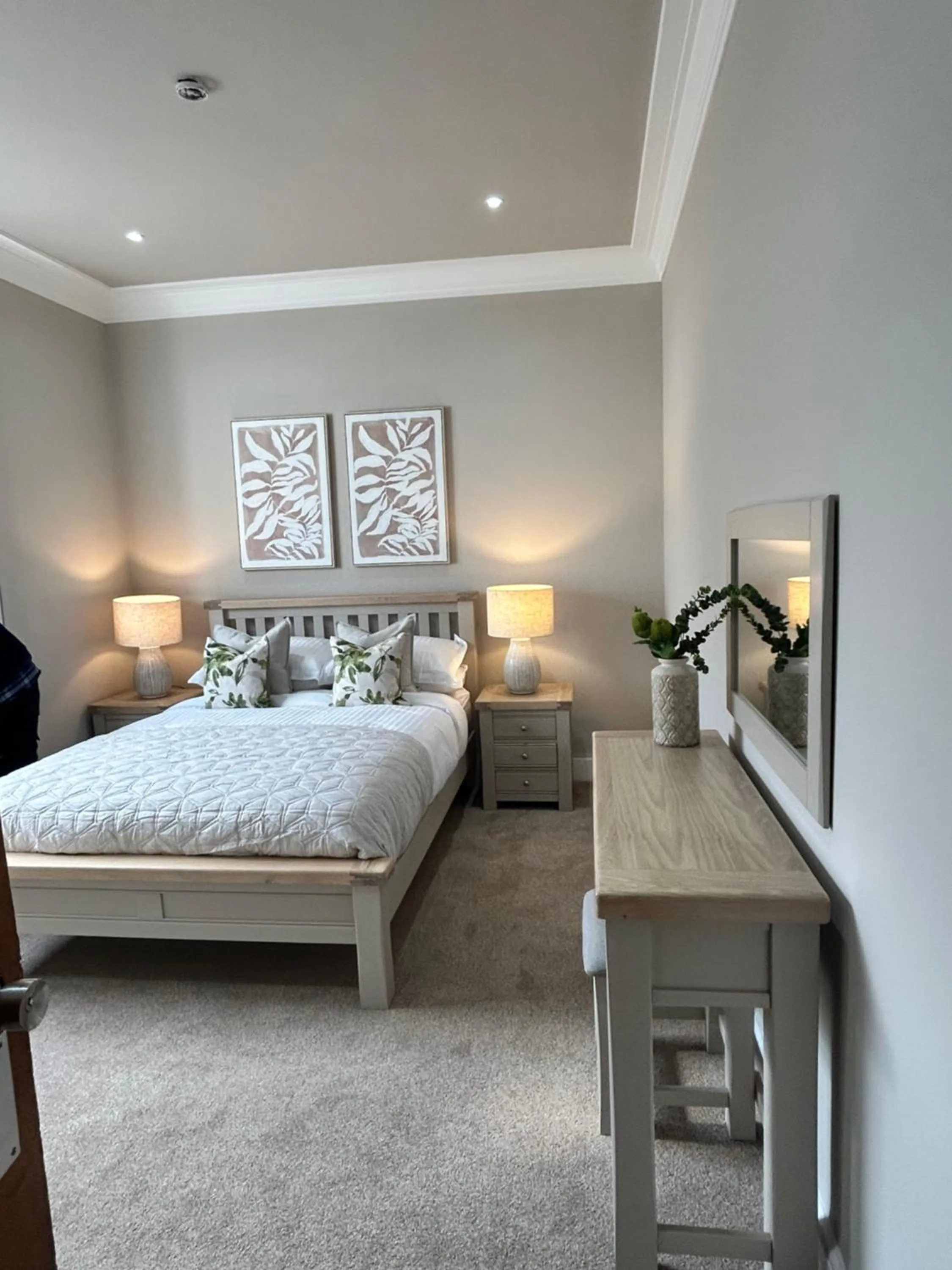 Bed in Crookston Hotel