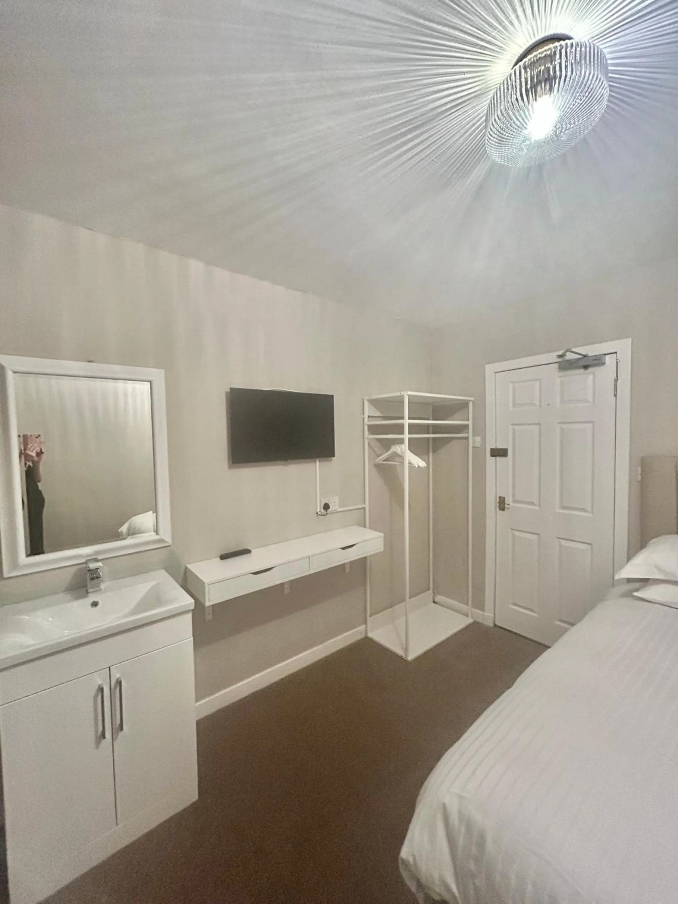 Bed in Crookston Hotel