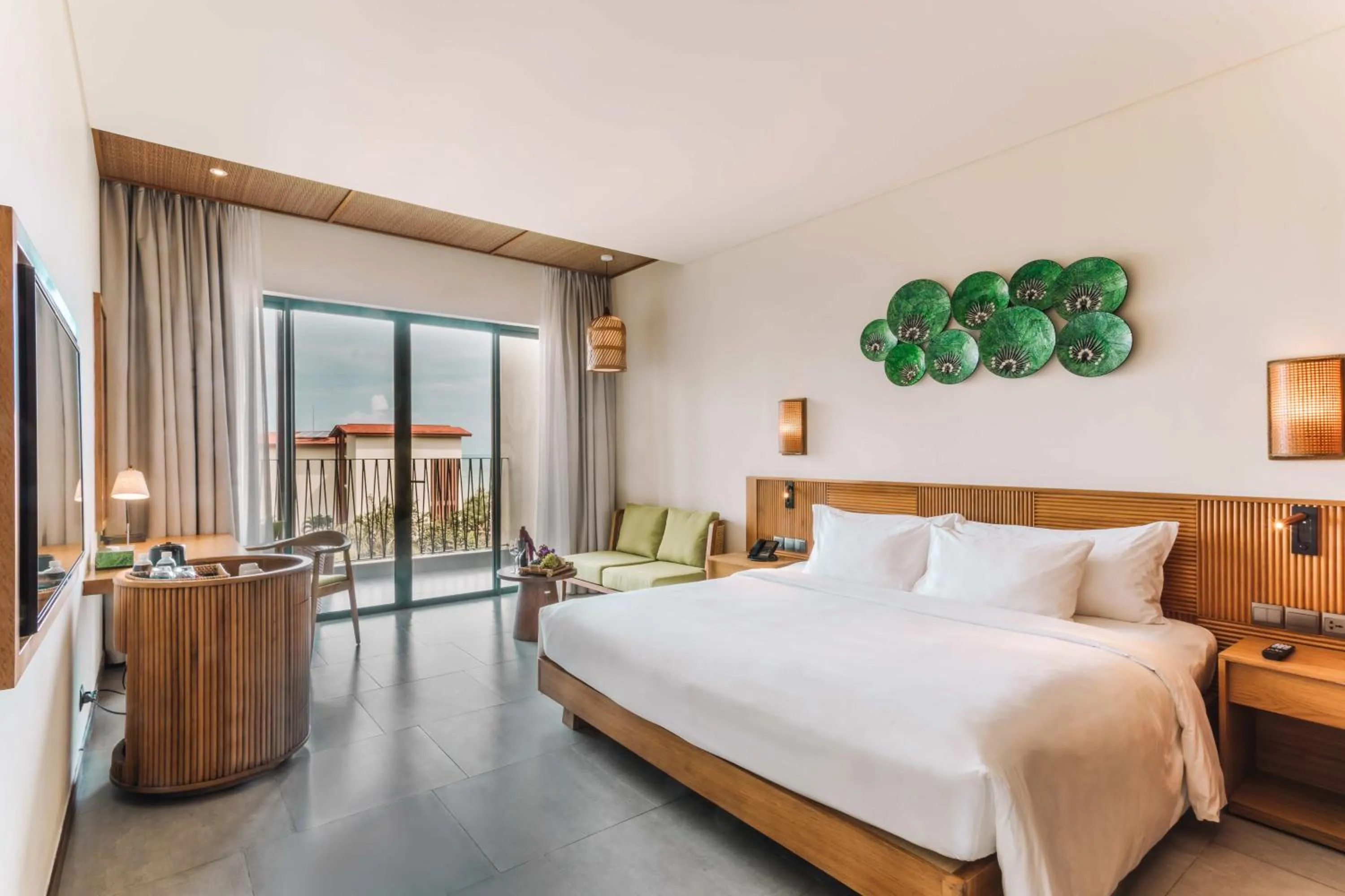 Photo of the whole room, Bed in Dusit Princess Moonrise Beach Resort