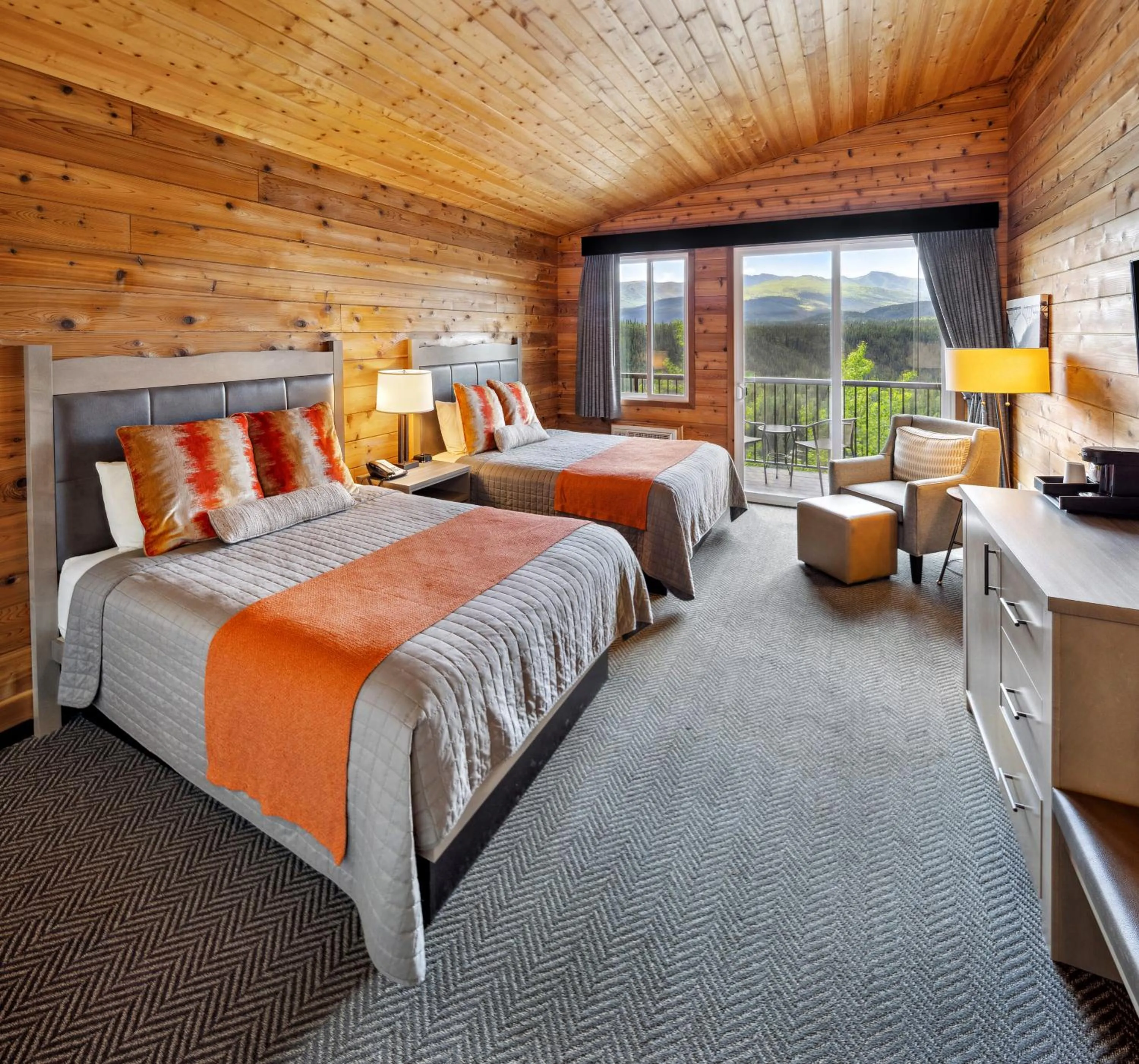 Denali Bluffs Hotel