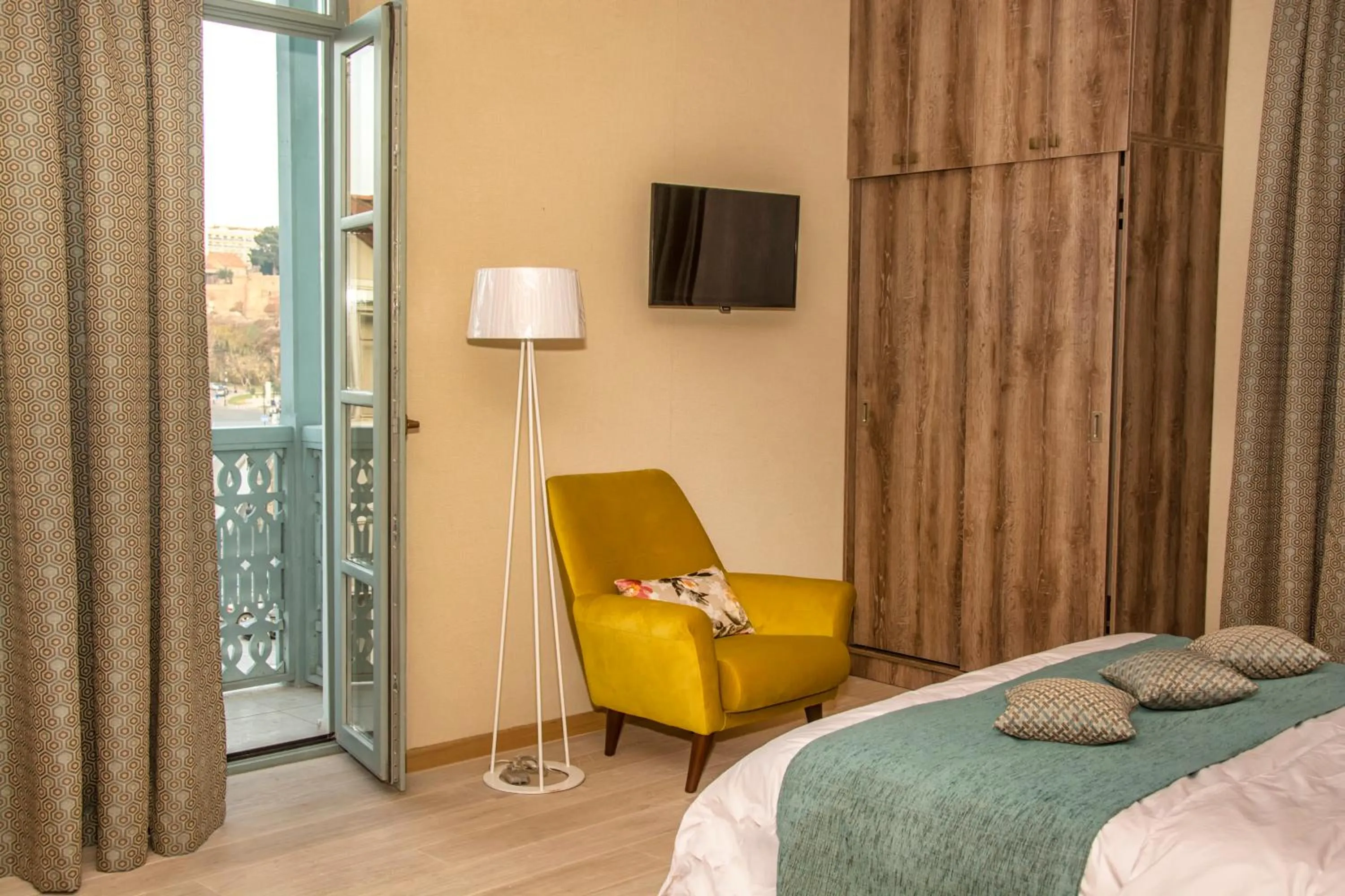 Bedroom, Bed in Maison Boutique Hotel