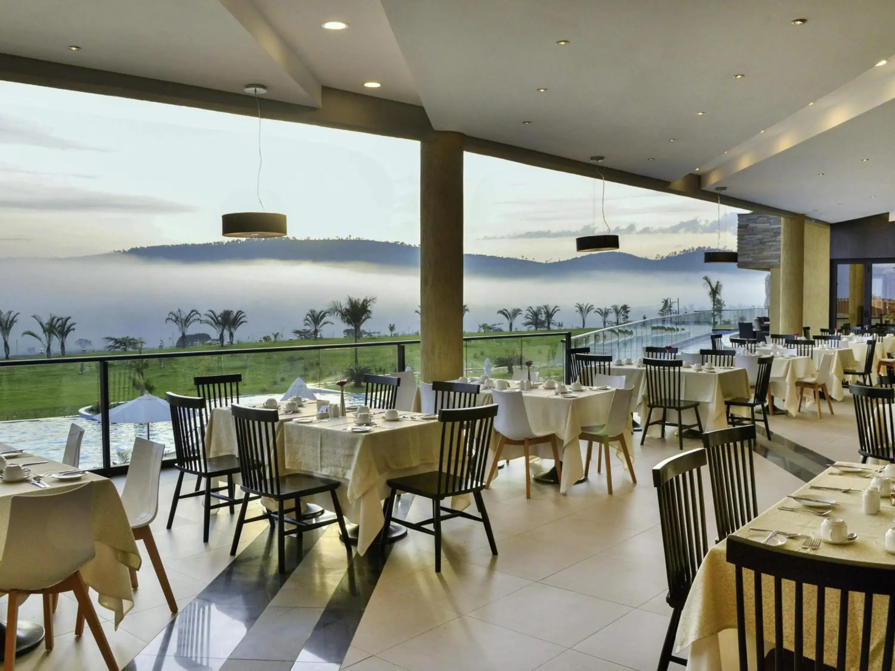 Restaurant/places to eat in EPIC Hotel & Suites Restaurant/places to eat in EPIC Hotel & Suites