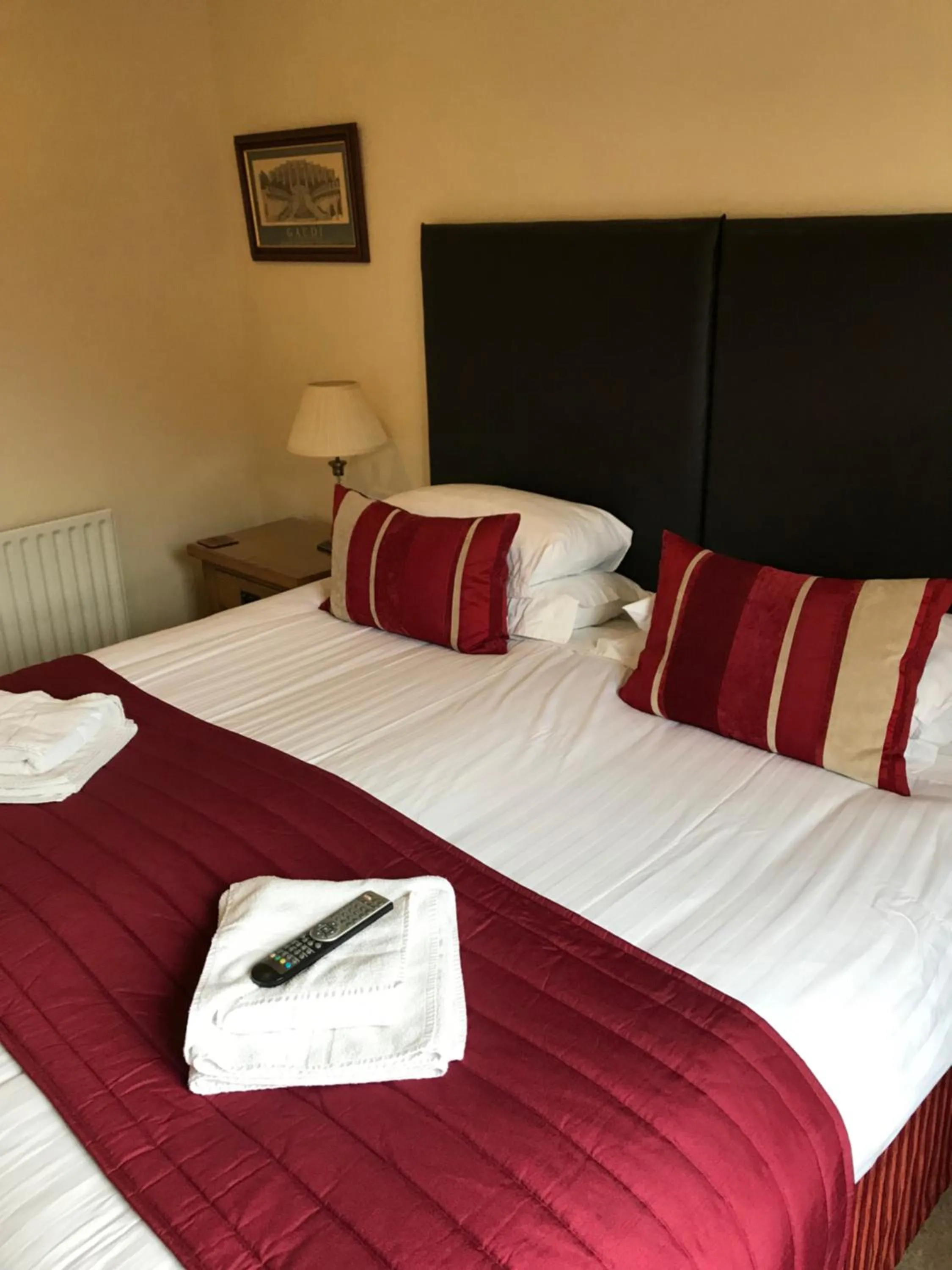 Bed in Clayhanger Guest House