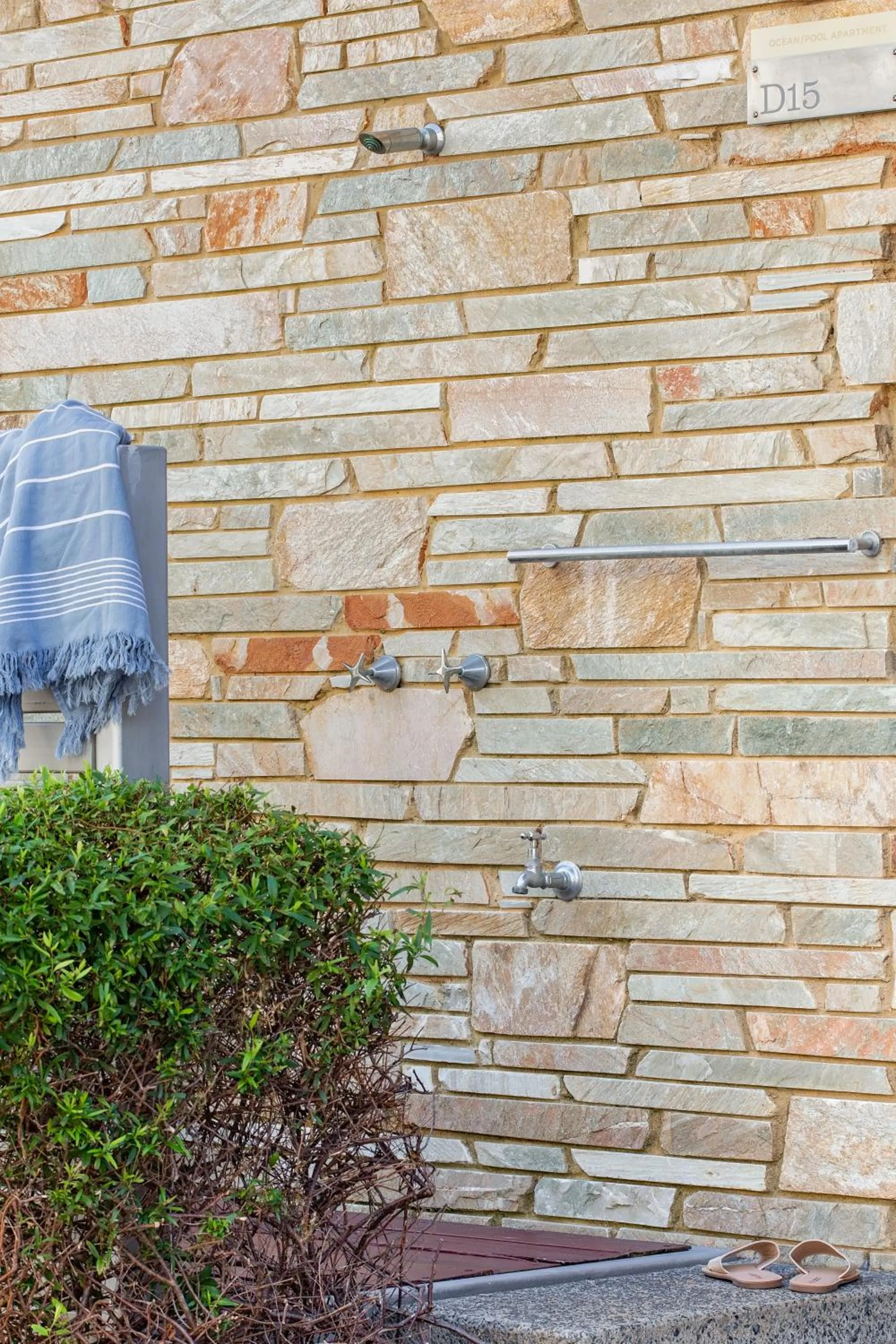 Shower in Smiths Beach Resort