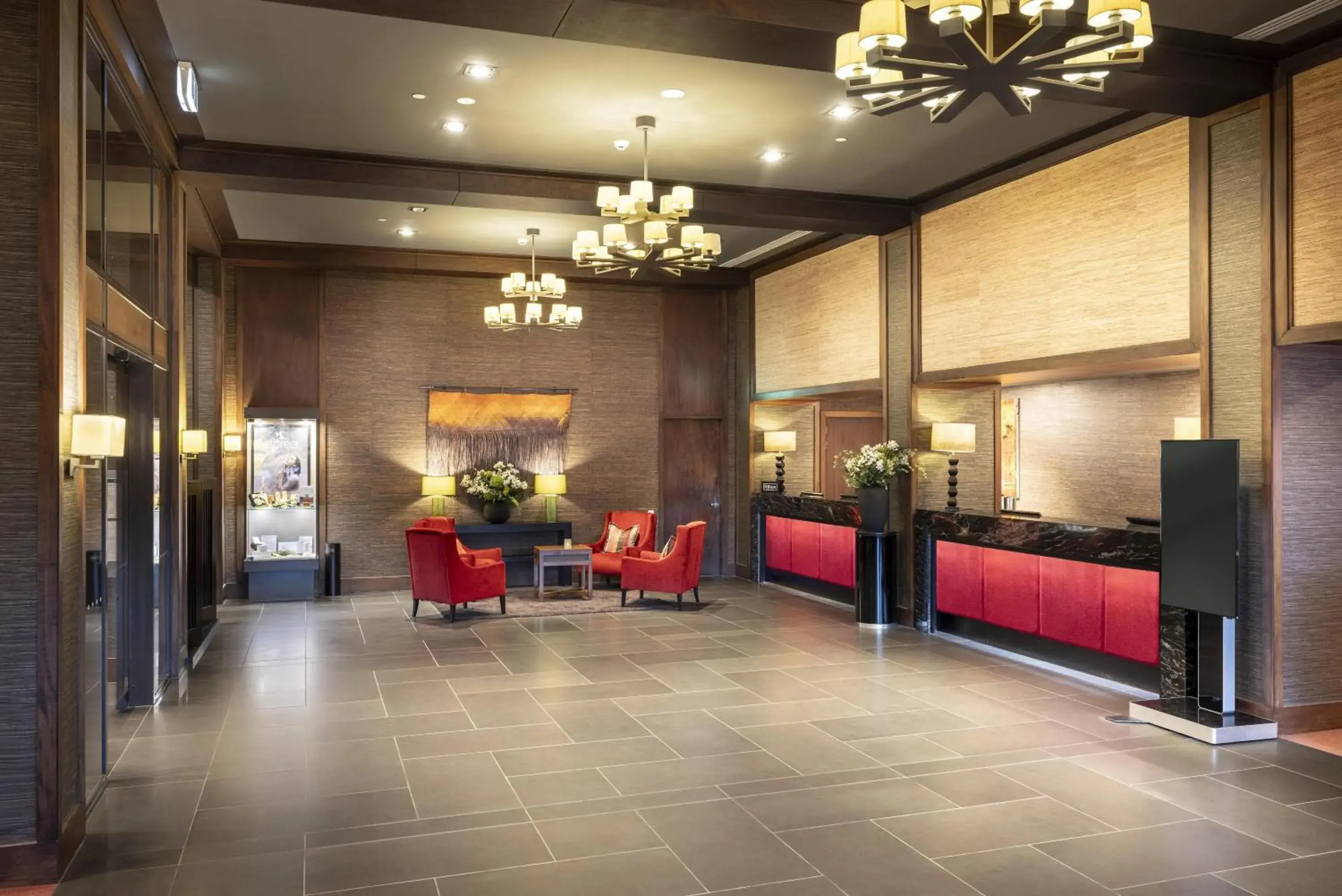 Property building in Hilton Queenstown Resort & Spa Property building in Hilton Queenstown Resort & Spa