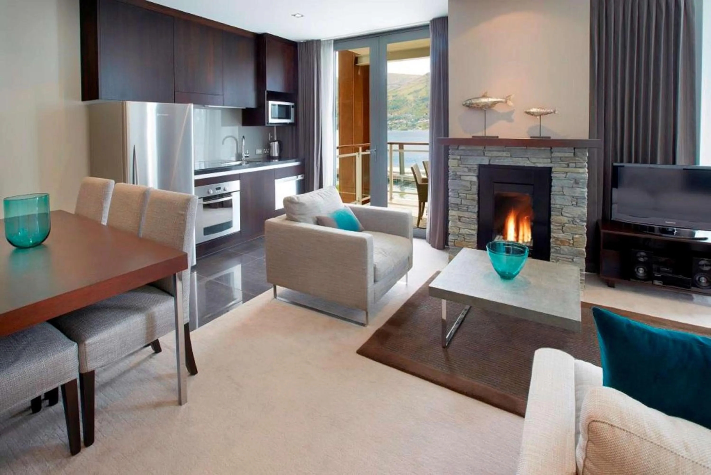 Bedroom in Hilton Queenstown Resort & Spa