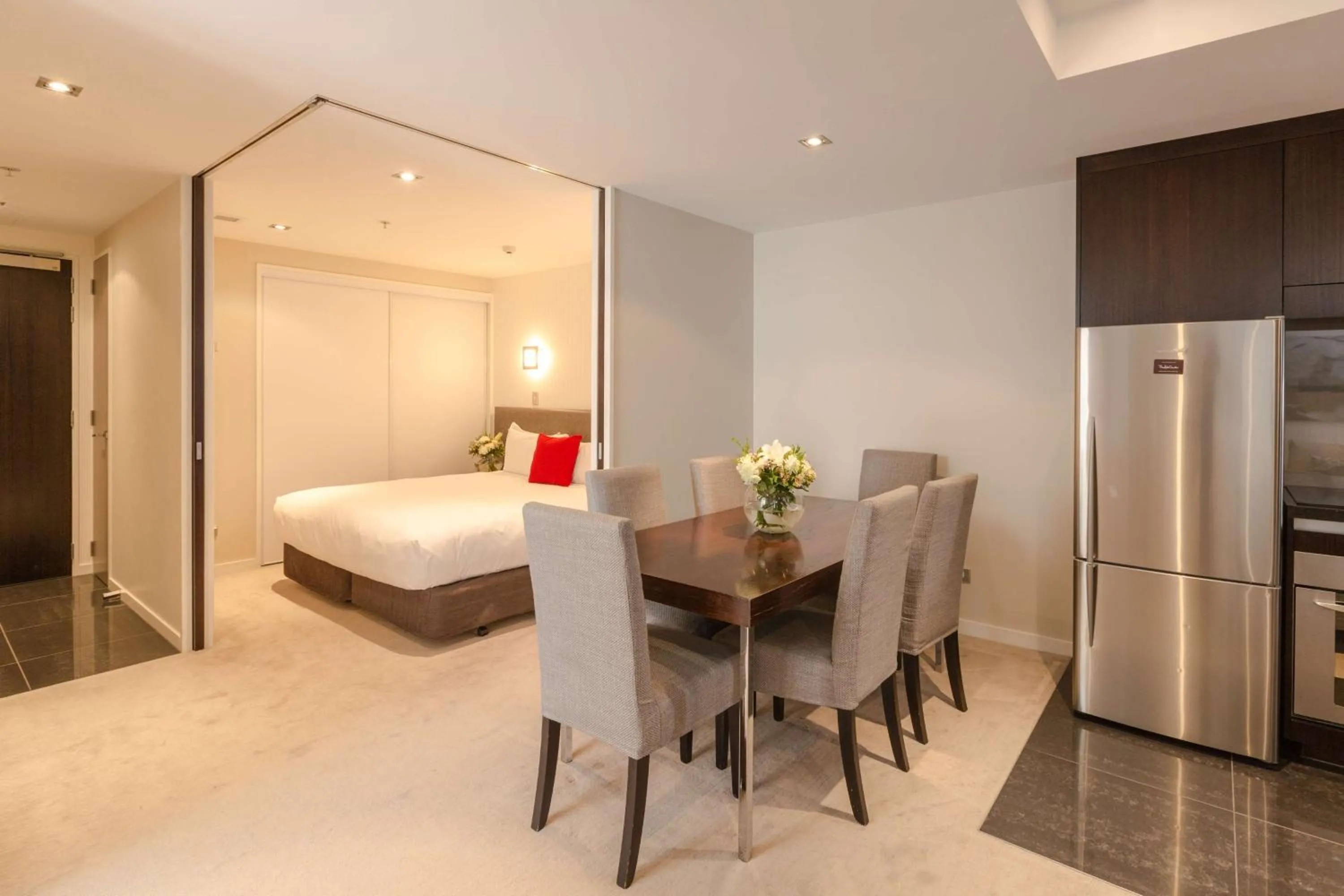 Bedroom, Bed in Hilton Queenstown Resort & Spa