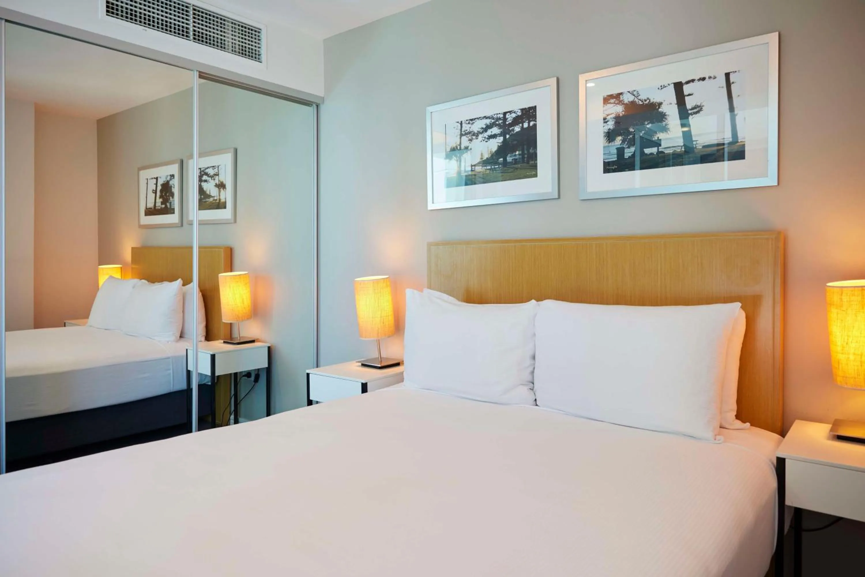 Bed in Hilton Surfers Paradise Hotel & Residences