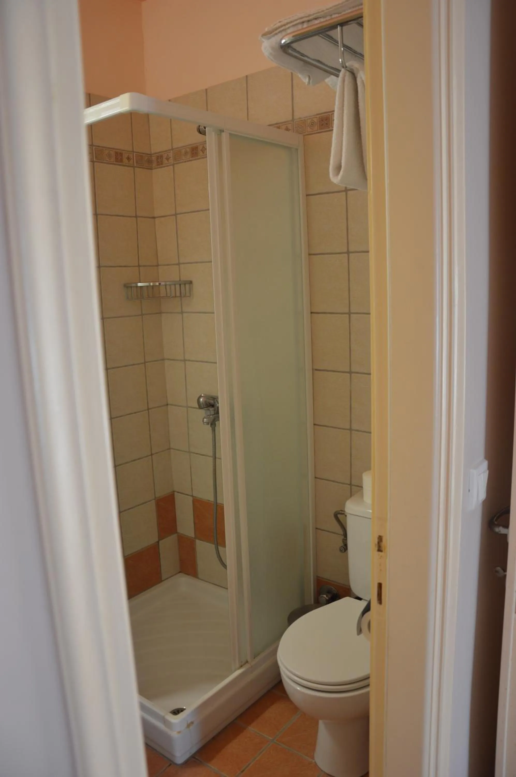Shower in Akis Apartments