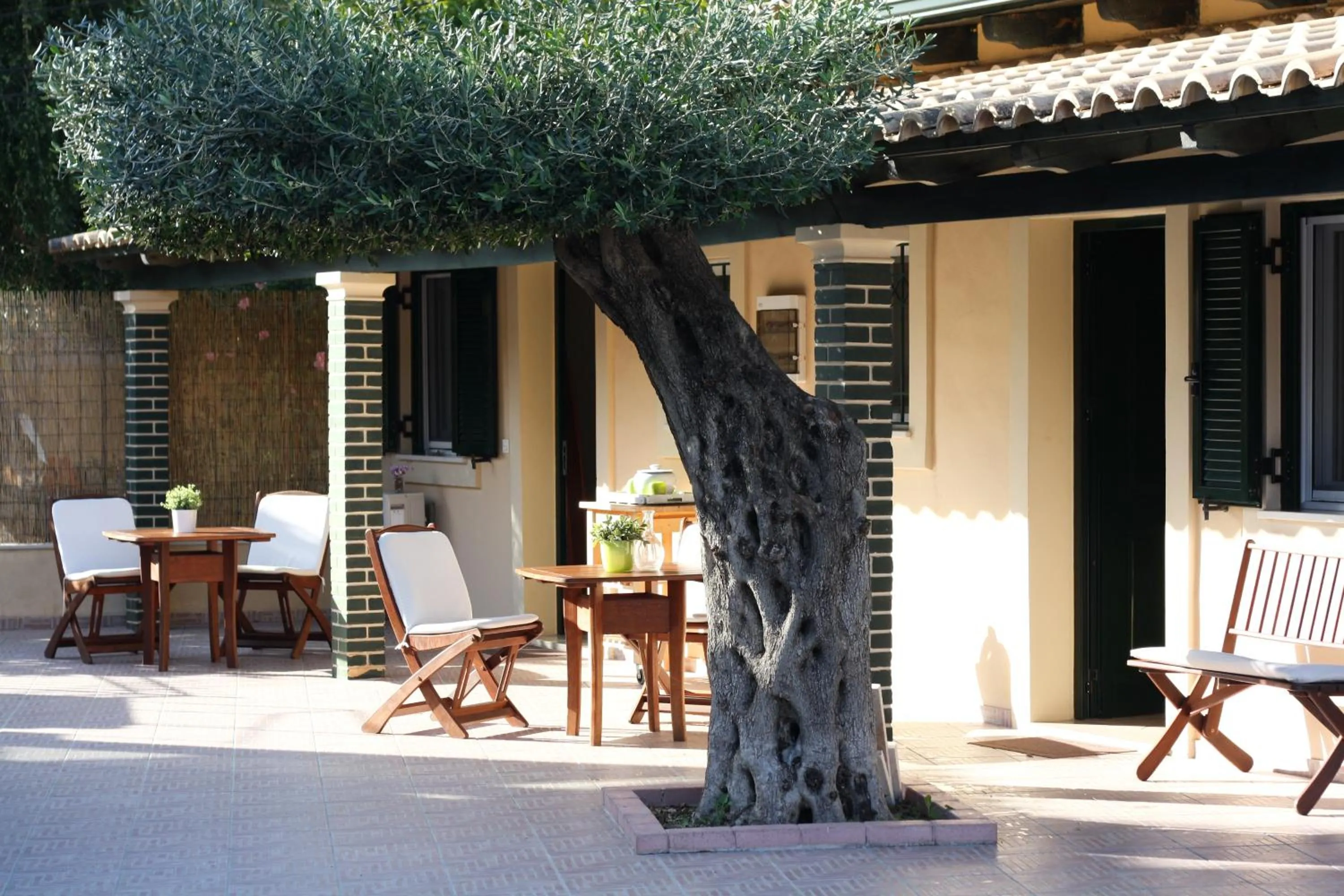Patio in Akis Apartments