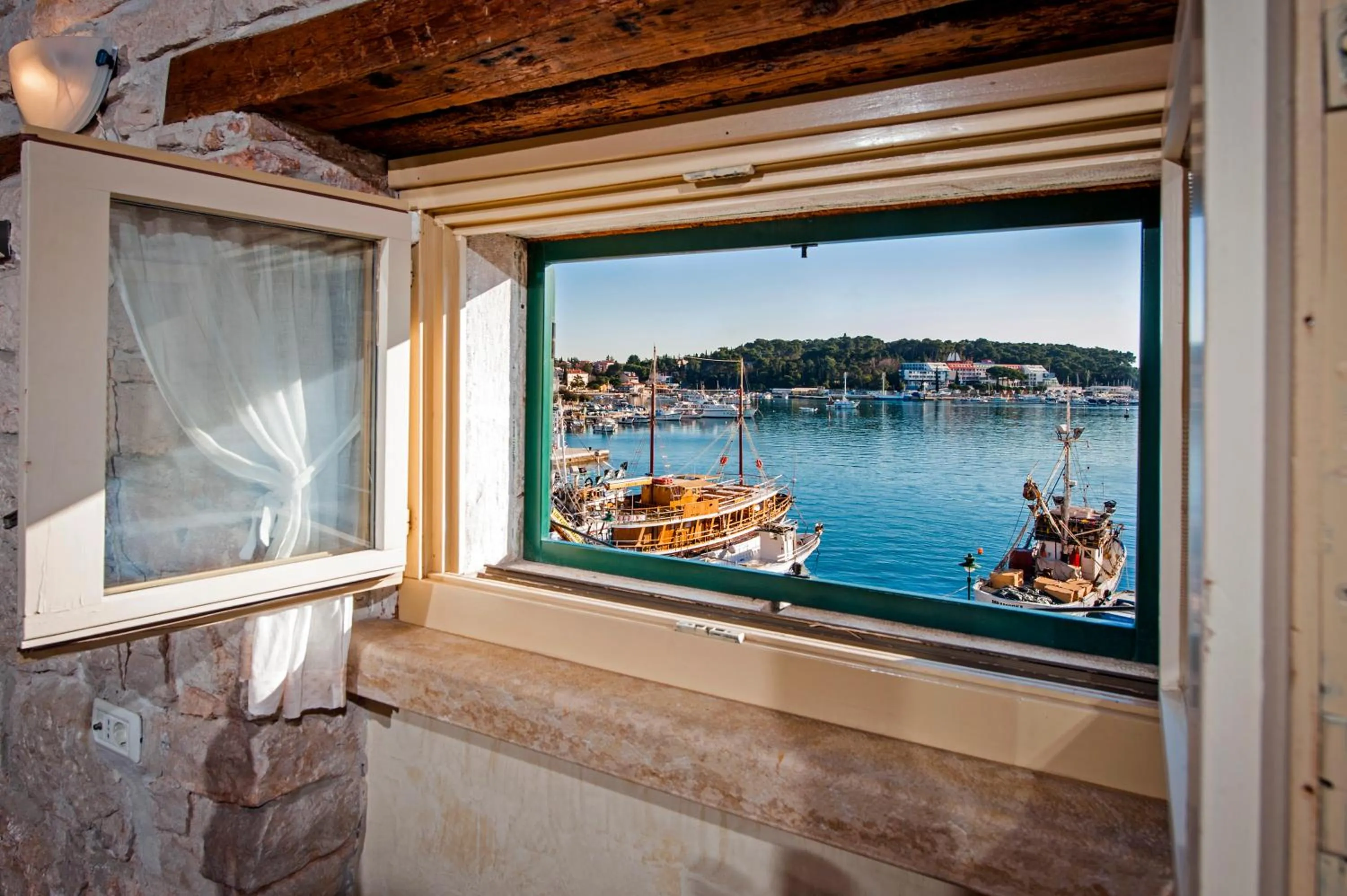 Sea view in Residence PORTA ANTICA Centro Storico