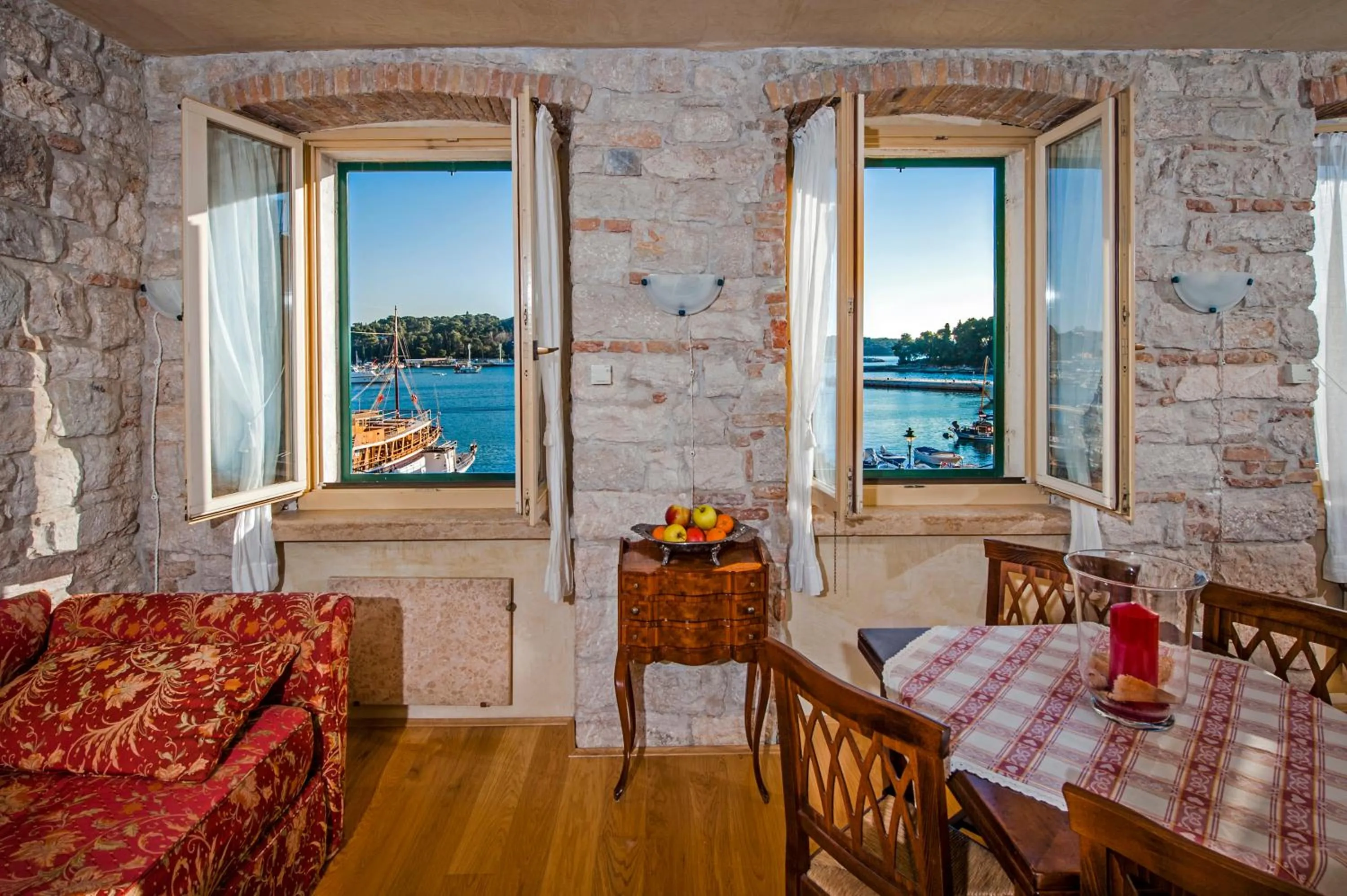 Decorative detail in Residence PORTA ANTICA Centro Storico