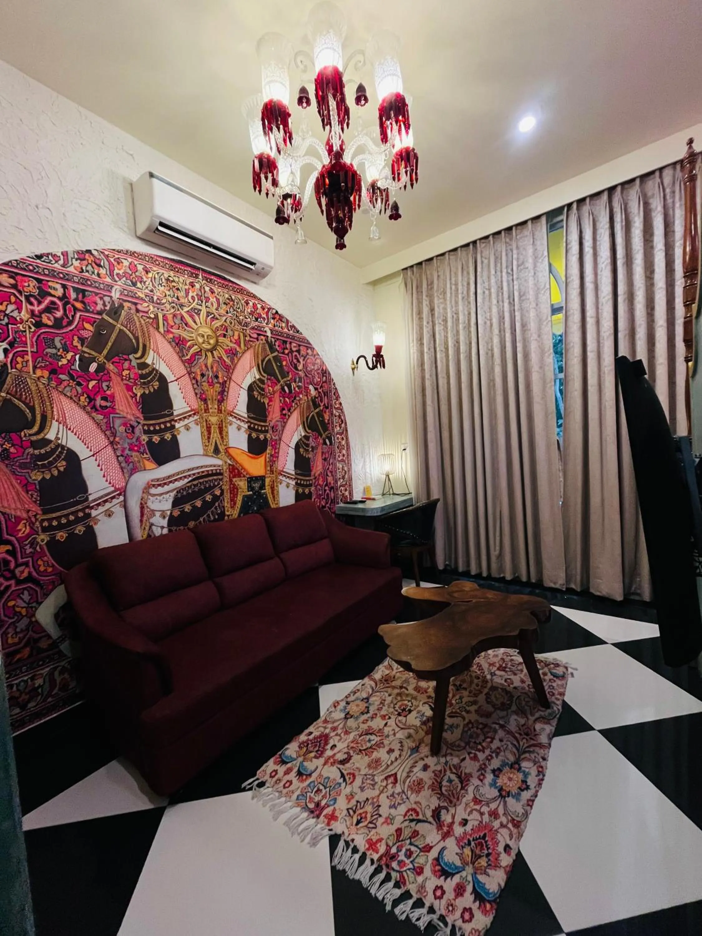 TV and multimedia in Stay Banaras - A Boutique Hotel