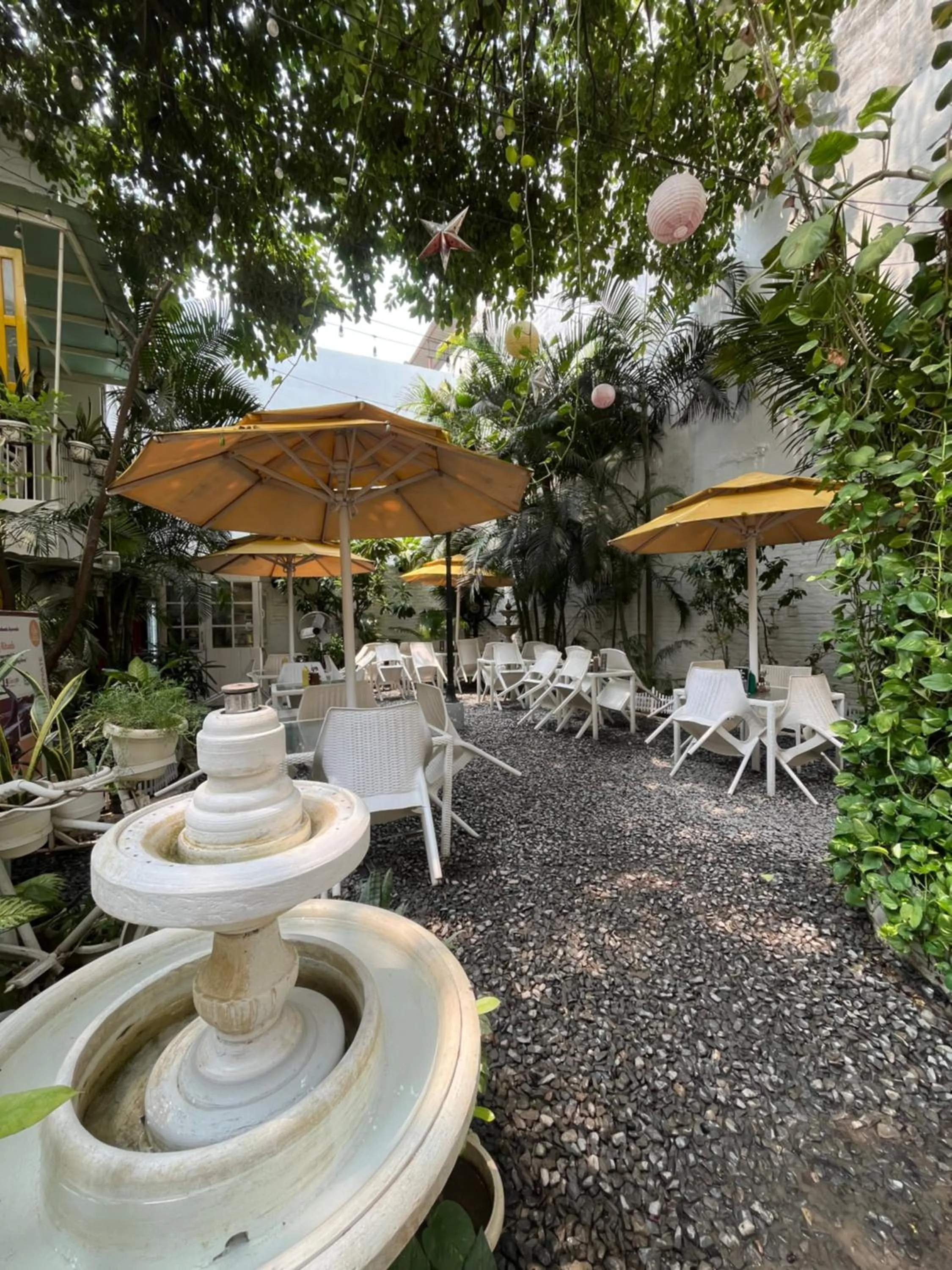 Restaurant/places to eat in Stay Banaras - A Boutique Hotel