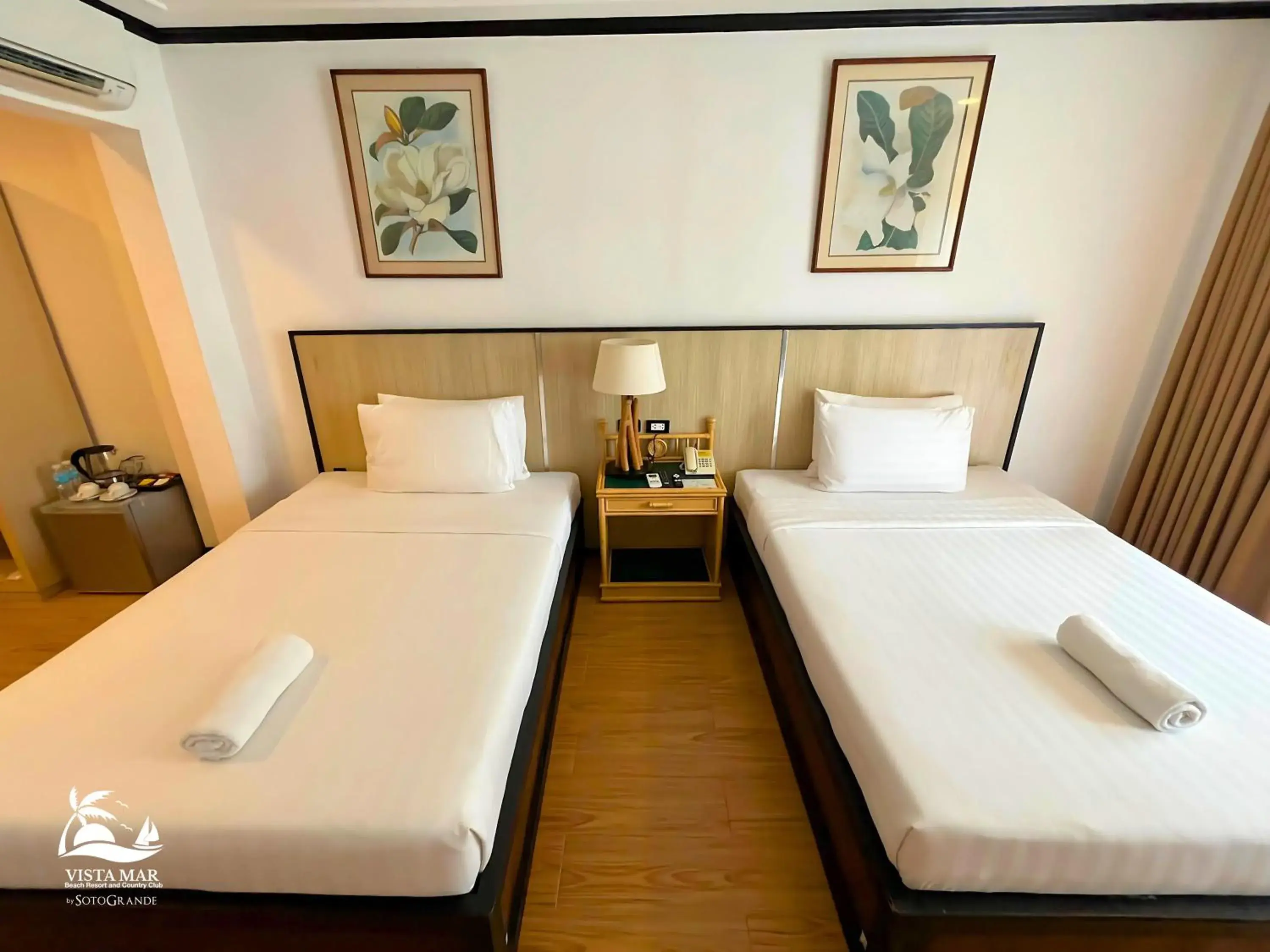 Bed in Vista Mar Beach Resort and Country Club Bed in Vista Mar Beach Resort and Country Club