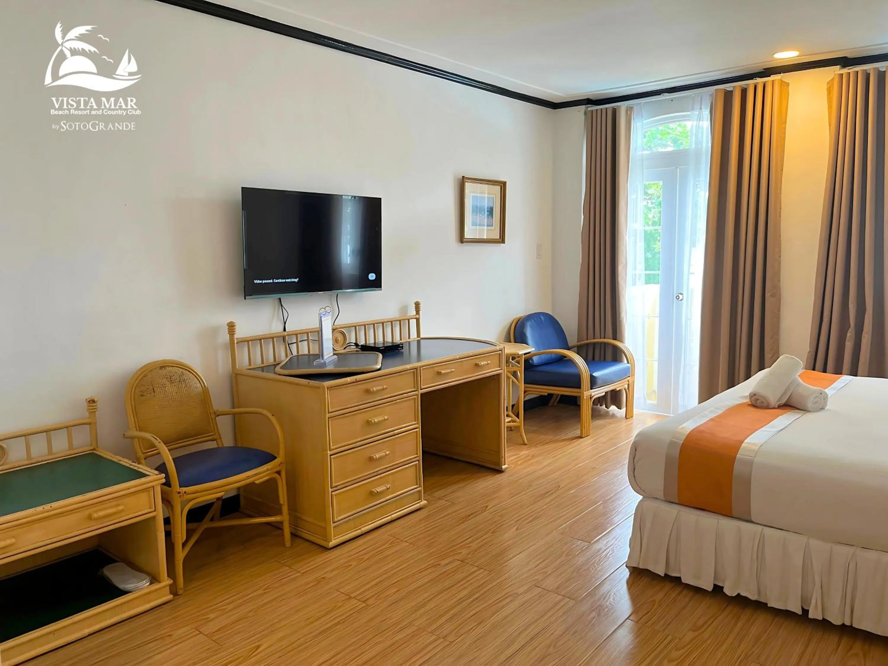 TV and multimedia, Bed in Vista Mar Beach Resort & Country Club