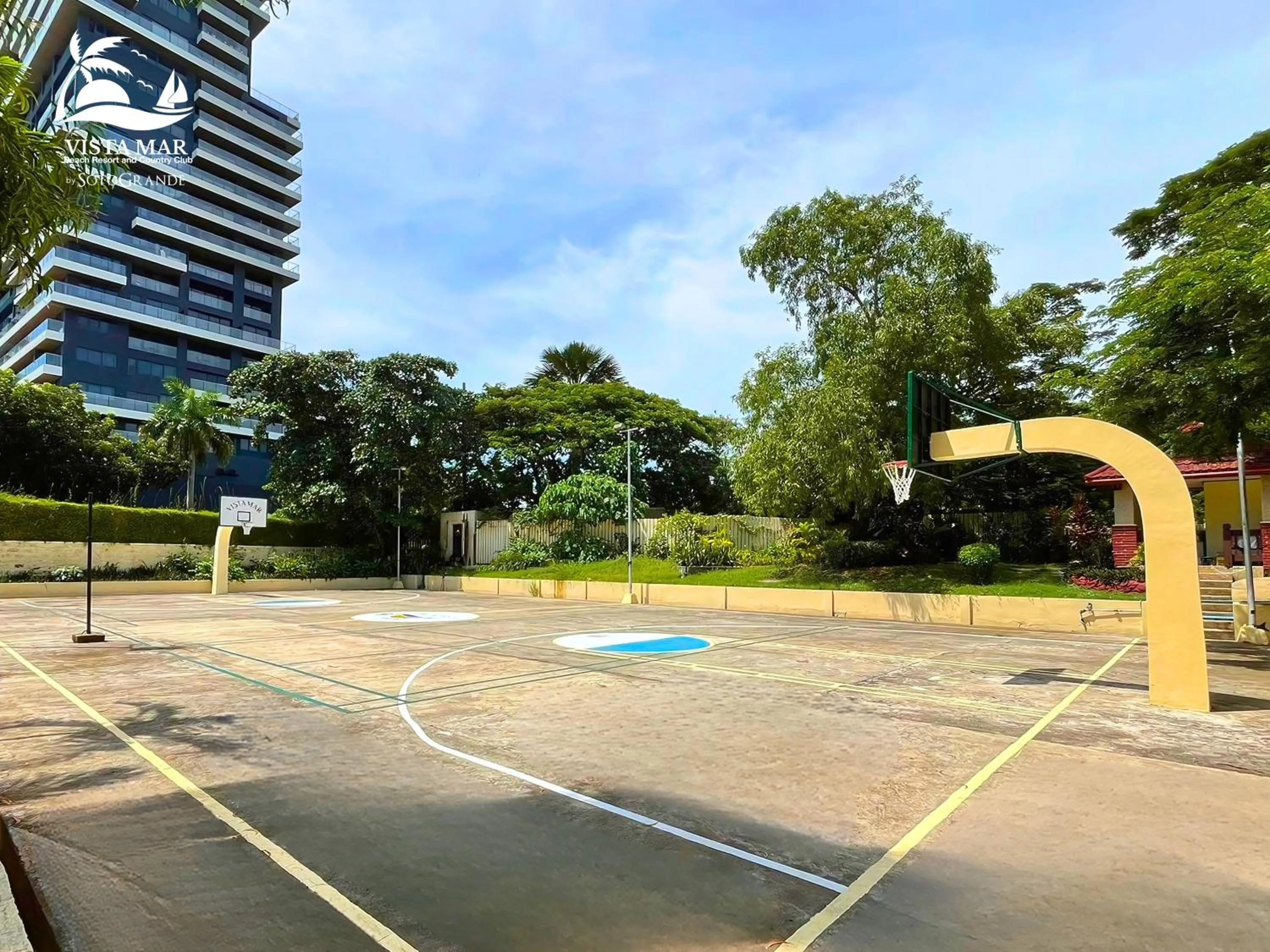 Area and facilities in Vista Mar Beach Resort & Country Club