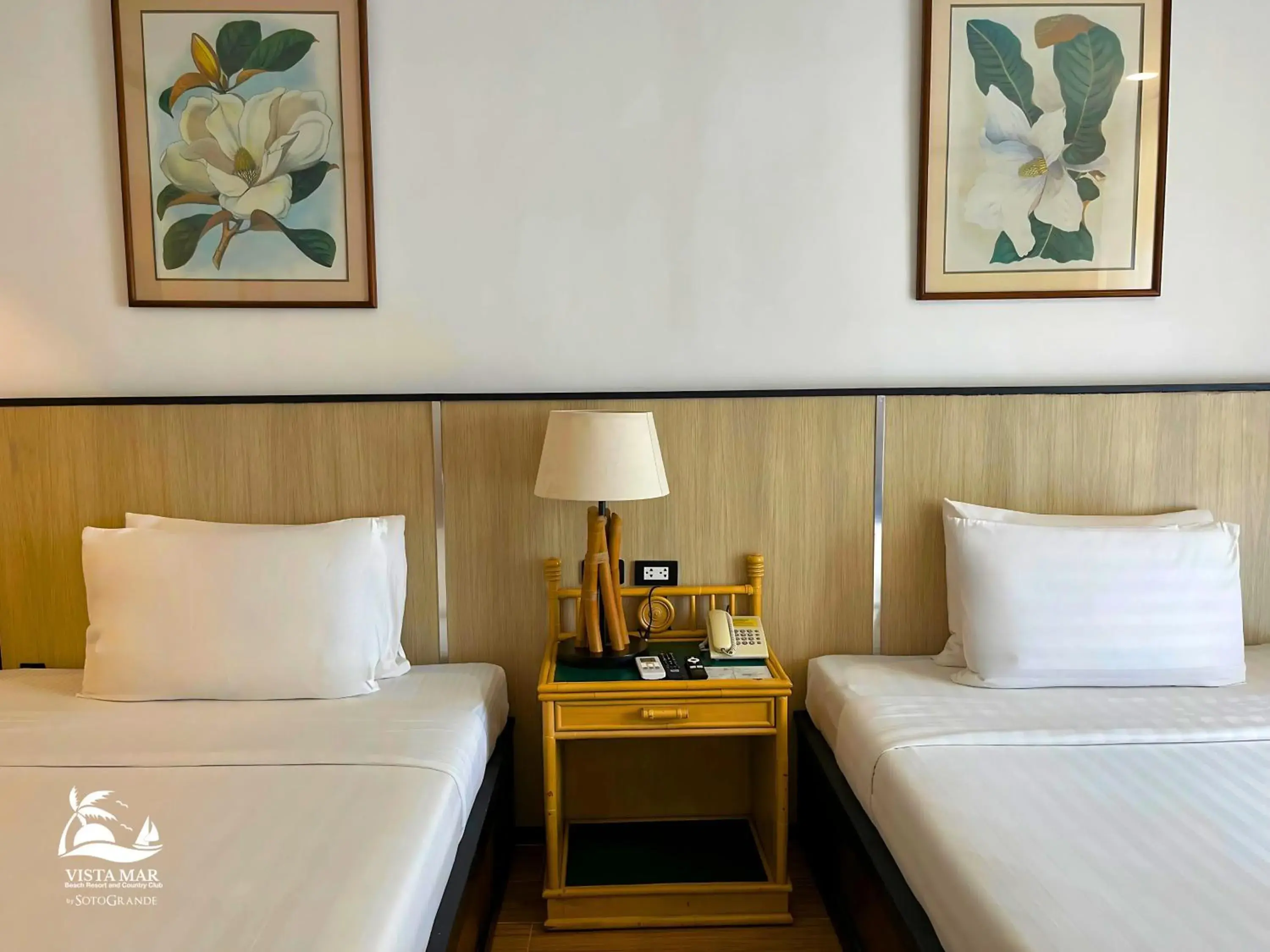 Bedroom, Bed in Vista Mar Beach Resort and Country Club Bedroom, Bed in Vista Mar Beach Resort and Country Club