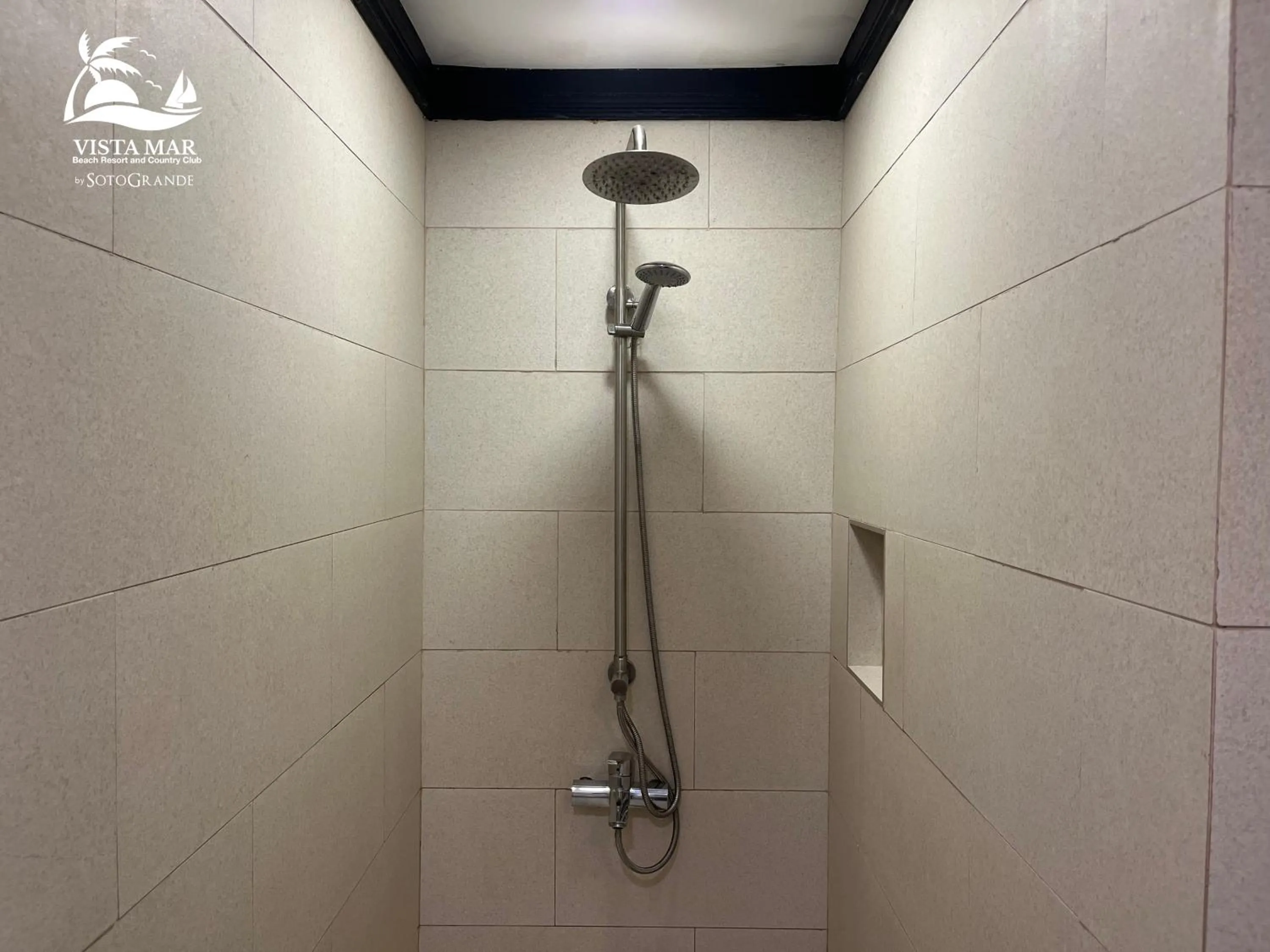 Shower in Vista Mar Beach Resort & Country Club