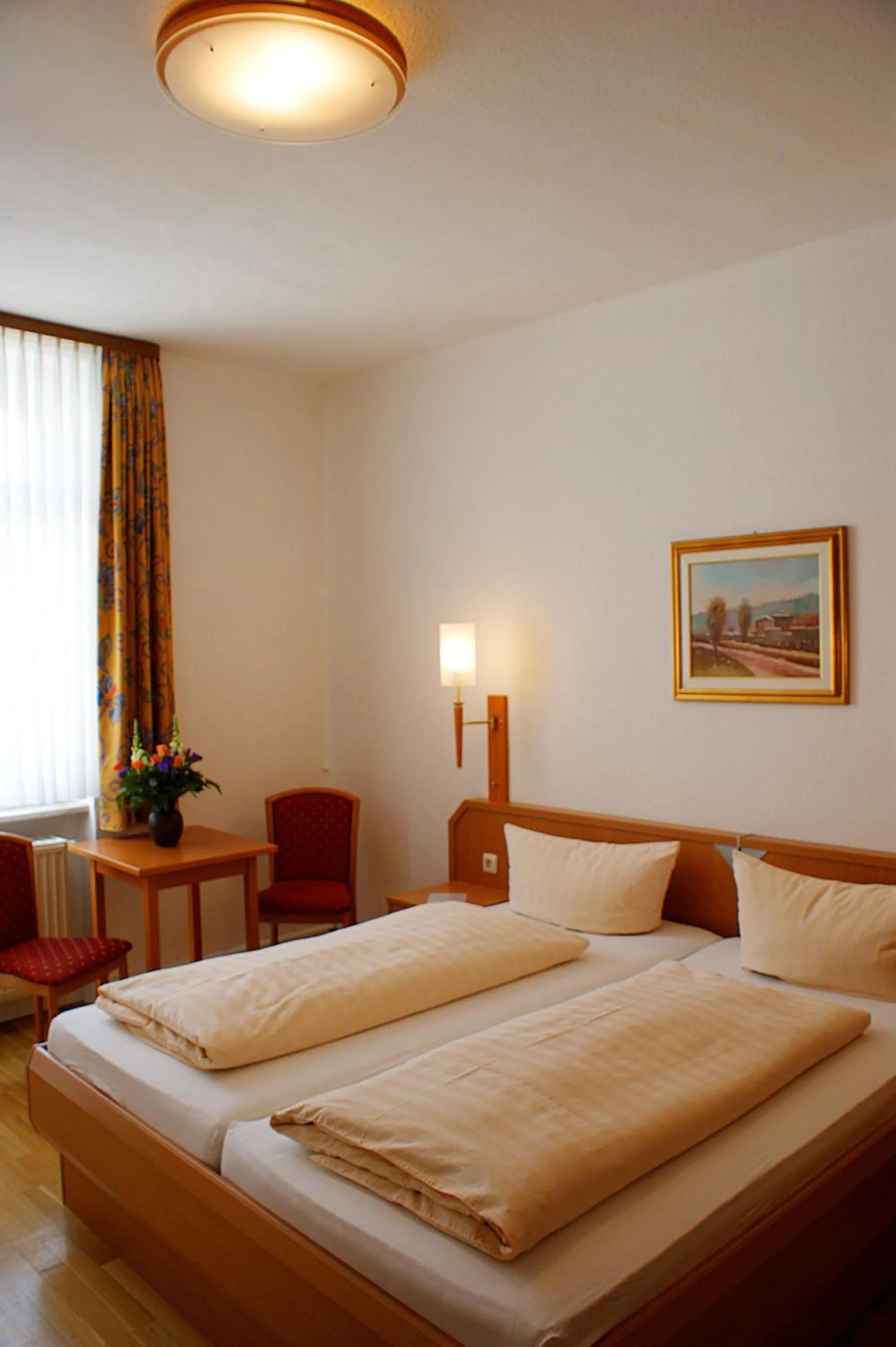 Photo of the whole room, Bed in Hotel zur Post