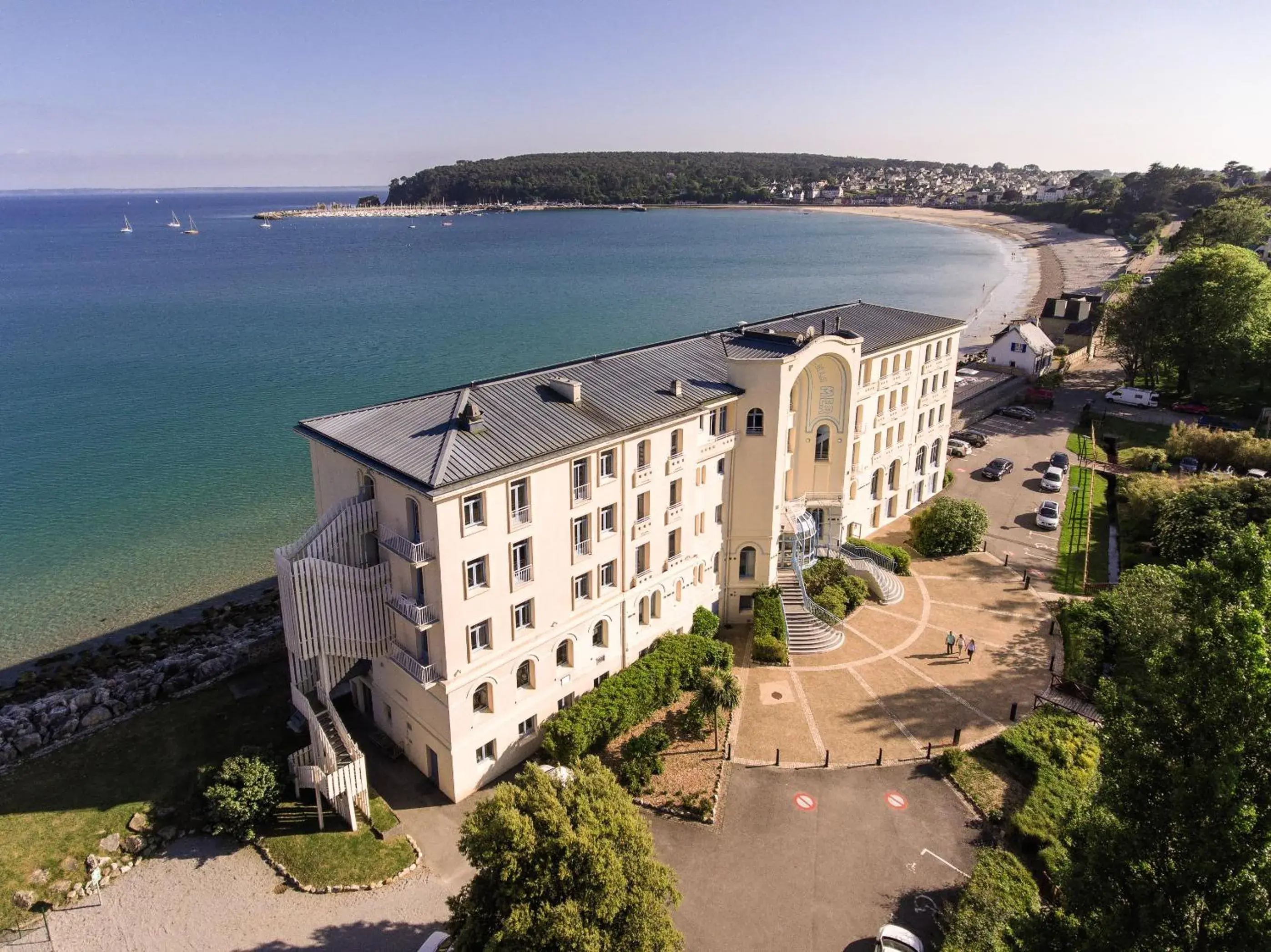 Hôtel Morgat Le Grand Hôtel De La Mer Hôtel Morgat Le Grand Hôtel De La Mer