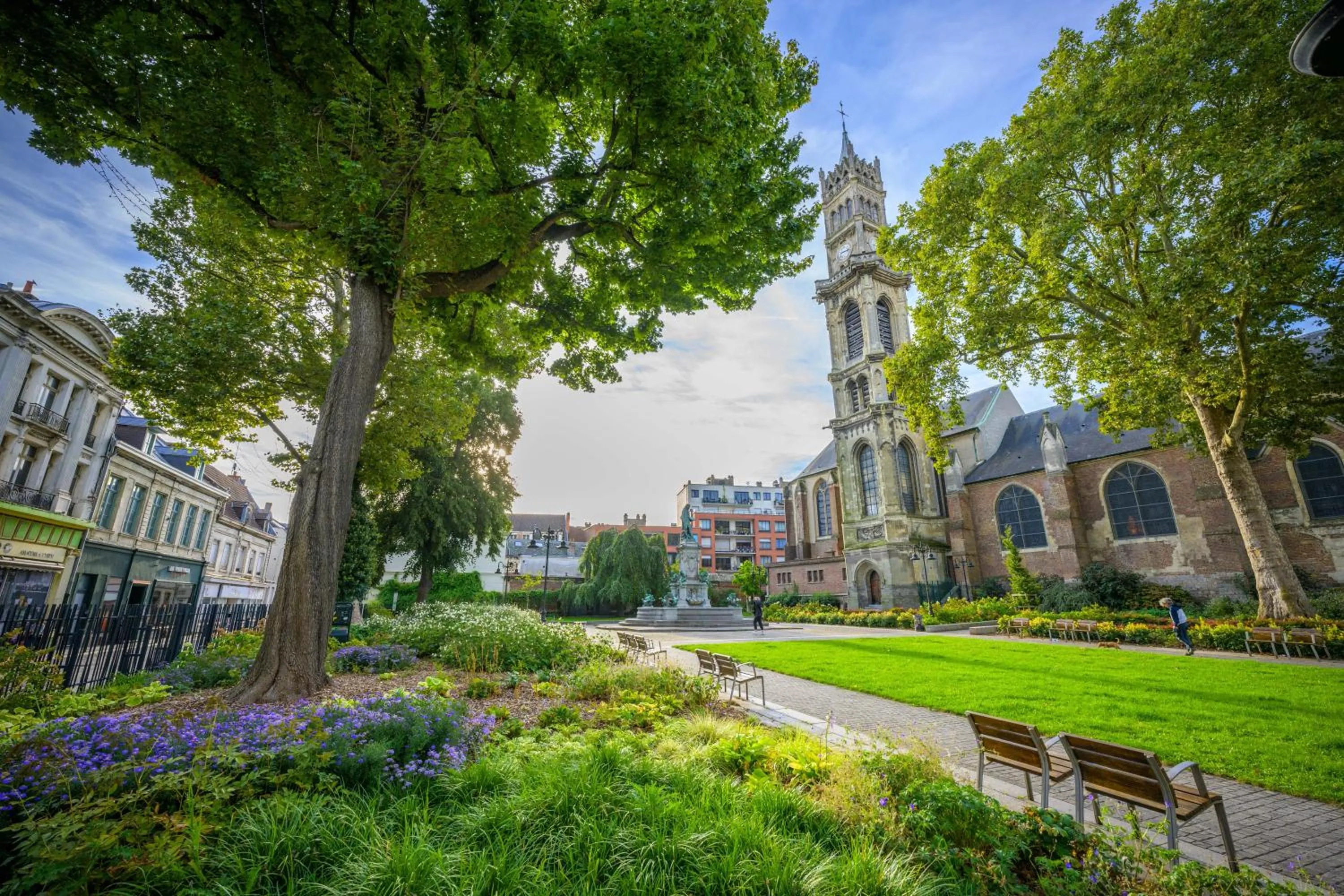 Neighbourhood in ibis Valenciennes