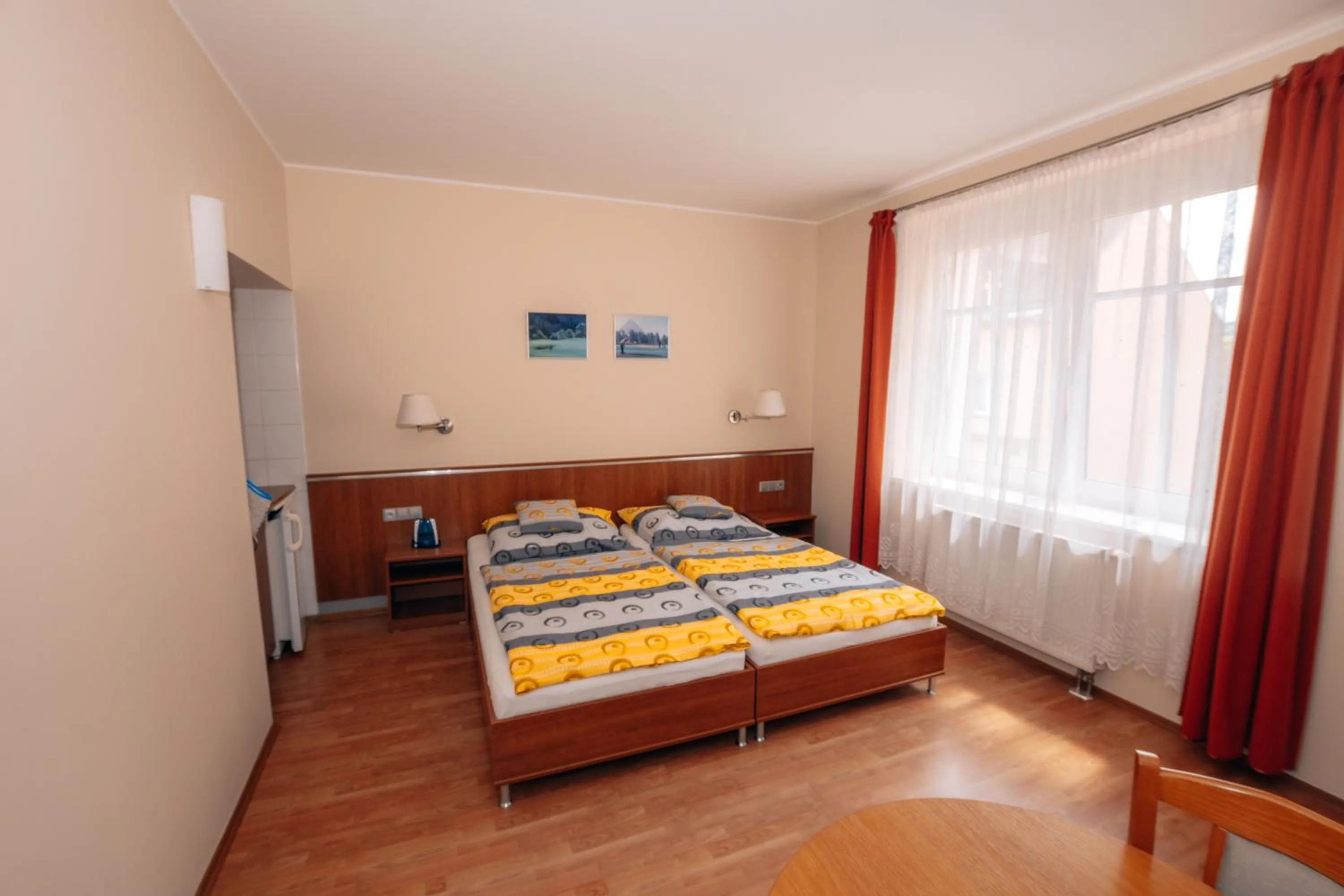 Property building, Bed in Penzion Fan